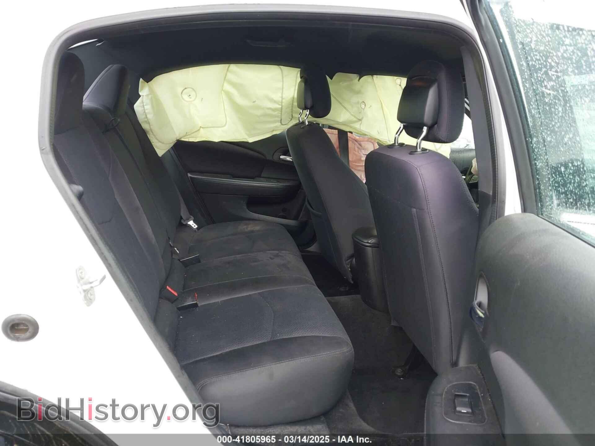 2014 CHRYSLER 200 - VIN: 1C3CCBAB9EN210269 - Photo 8