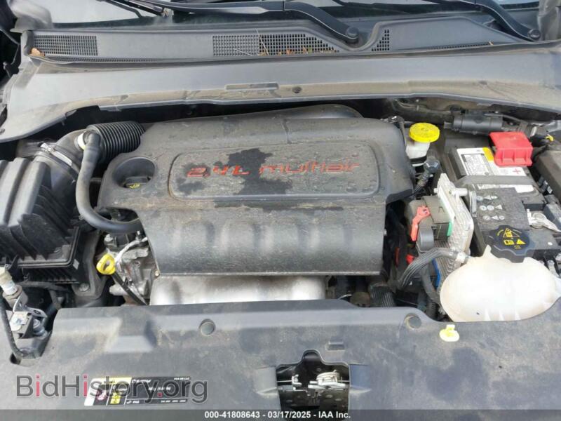 2022 Jeep COMPASS (VIN 3C4NJDFB3NT214607) — фото 10 из 17
