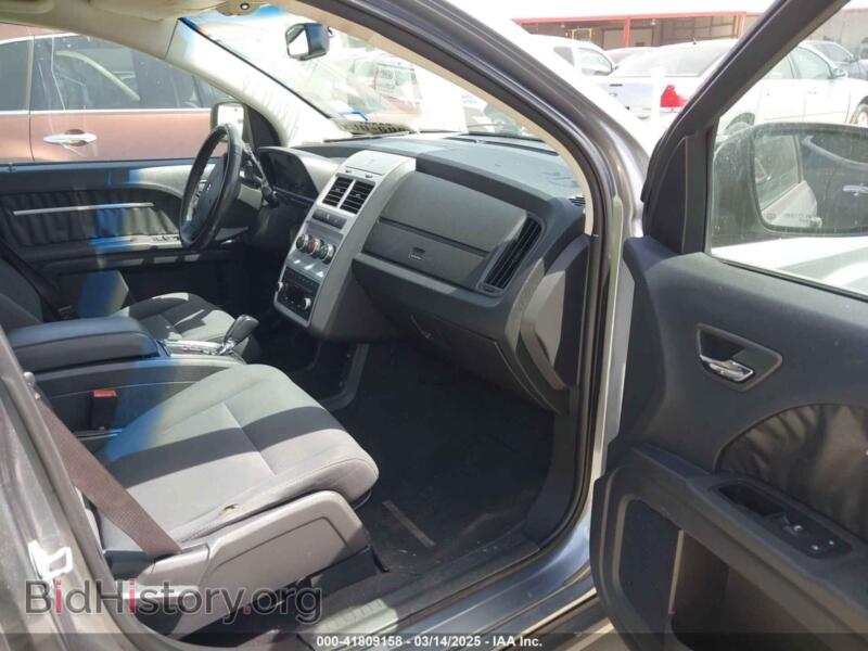 2010 Dodge JOURNEY (VIN 3D4PG5FV8AT105936) — photo 5 of 10