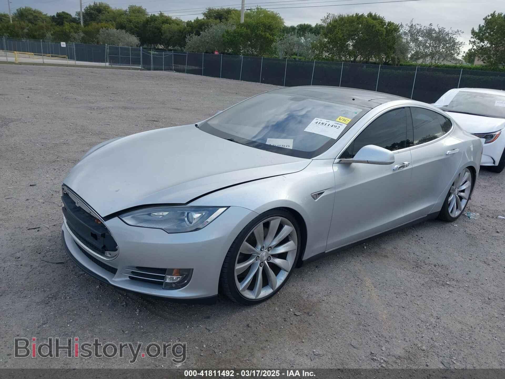 2013 TESLA MODEL S - VIN: 5YJSA1CP2DFP06270 - Фото 2