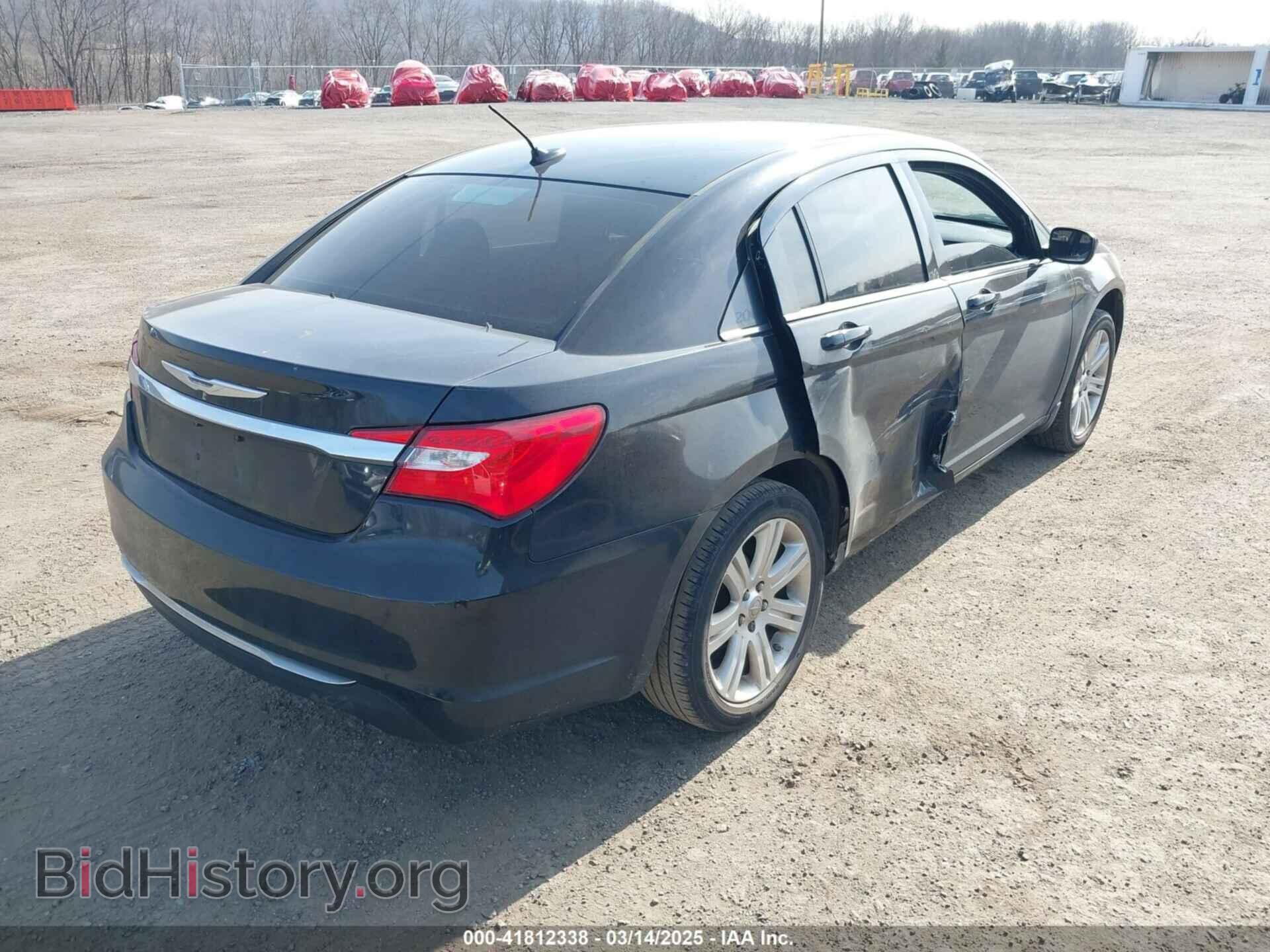 2012 CHRYSLER 200 - VIN: 1C3CCBAB7CN318841 - Фото 4