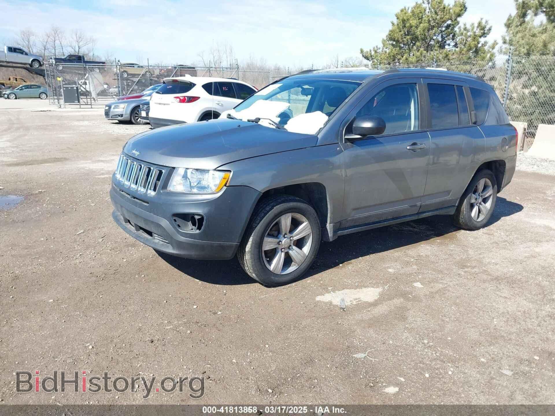 2012 JEEP COMPASS - VIN: 1C4NJDEB6CD562986 - Photo 2