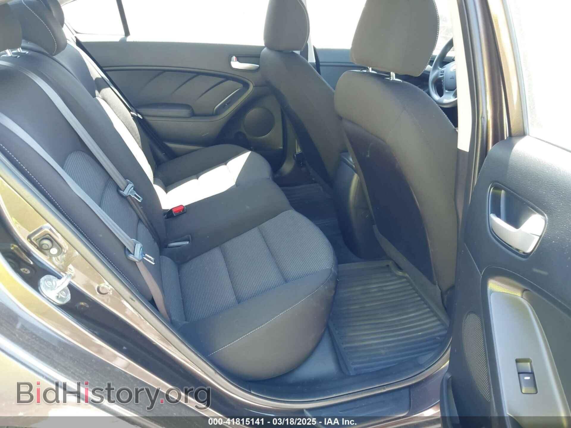 2017 KIA FORTE - VIN: 3KPFK4A78HE039154 - Фото 8