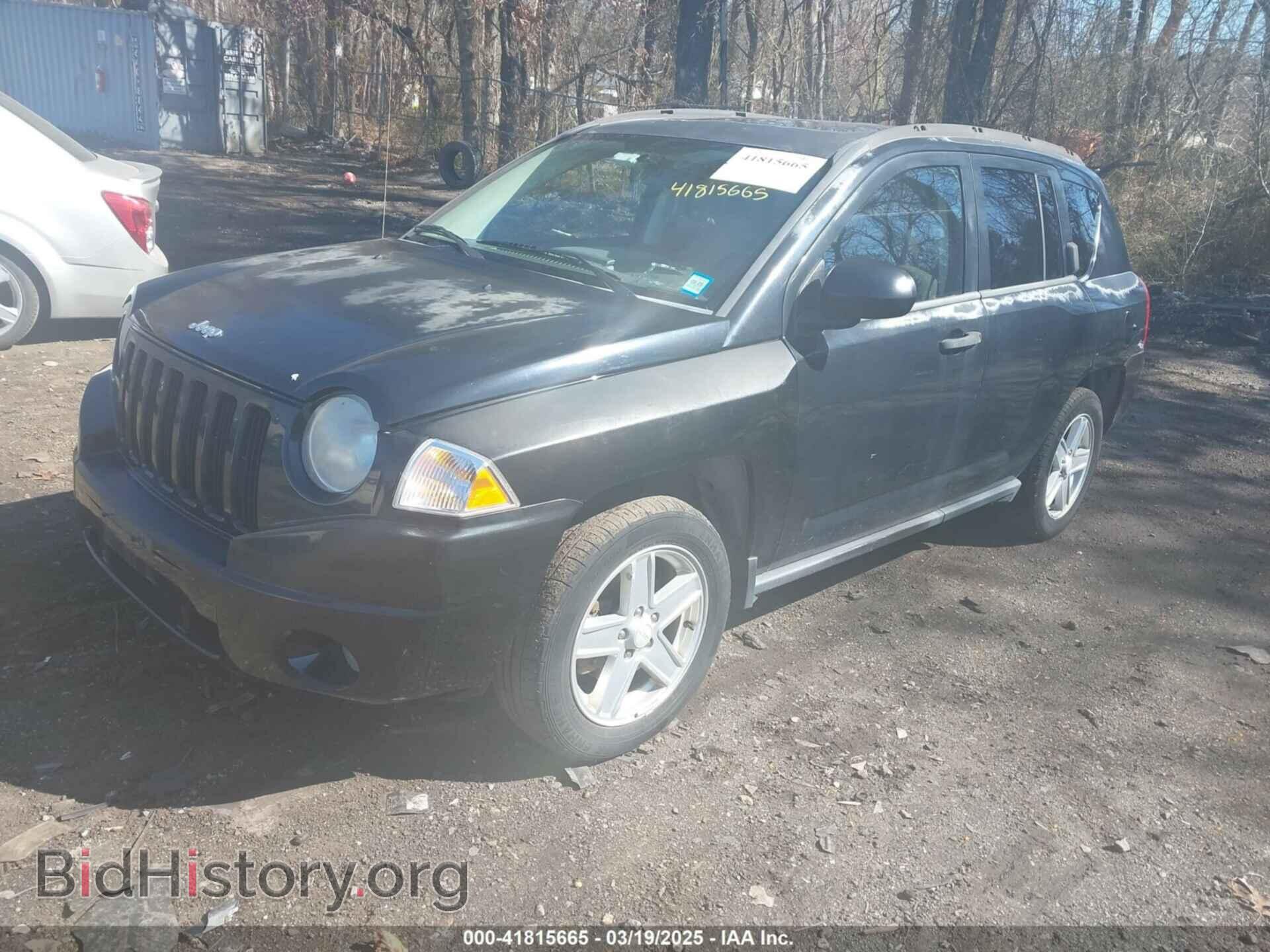 2007 JEEP COMPASS - VIN: 1J8FF47WX7D180657 - Фото 2