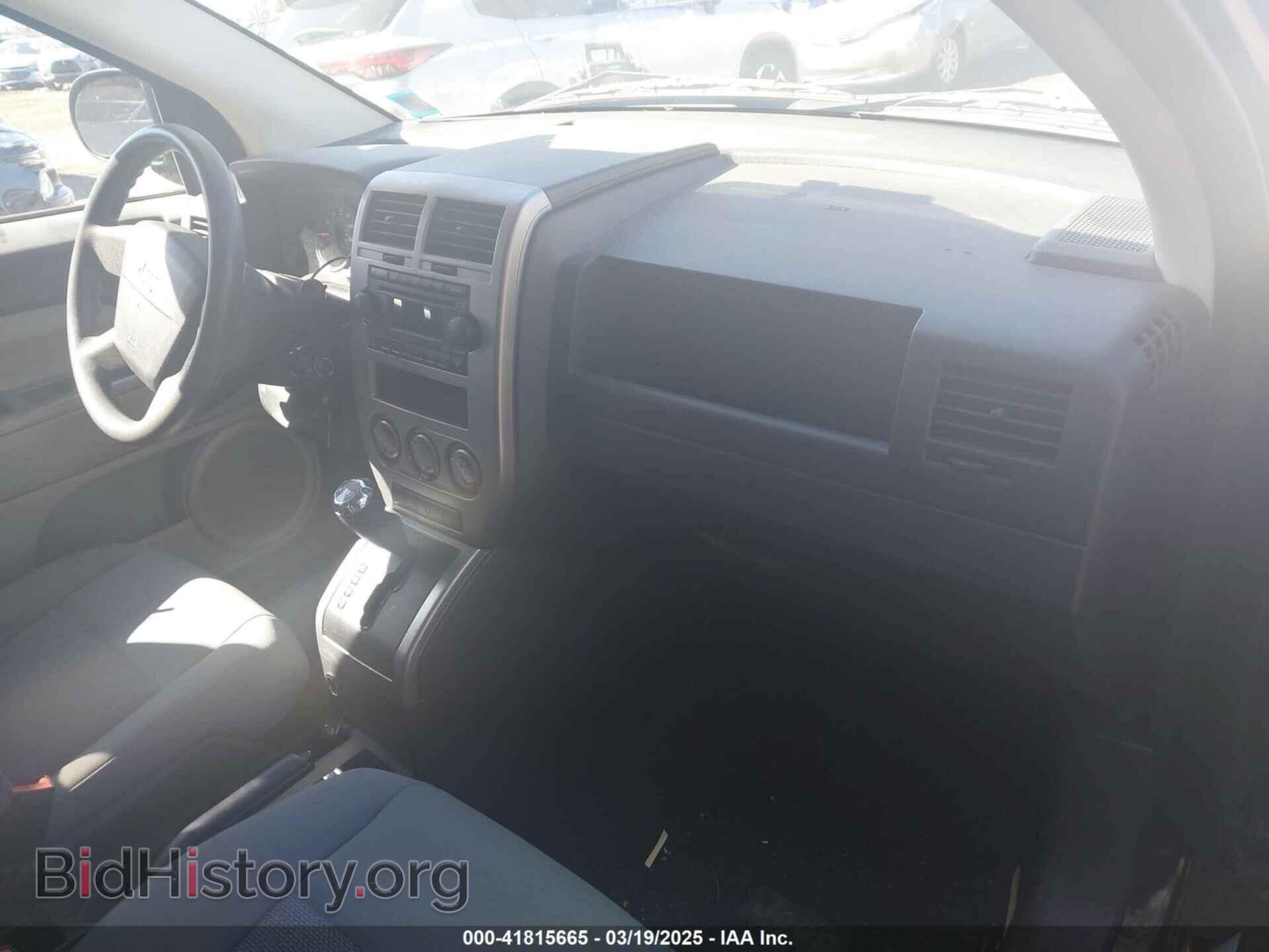 2007 JEEP COMPASS - VIN: 1J8FF47WX7D180657 - Фото 5