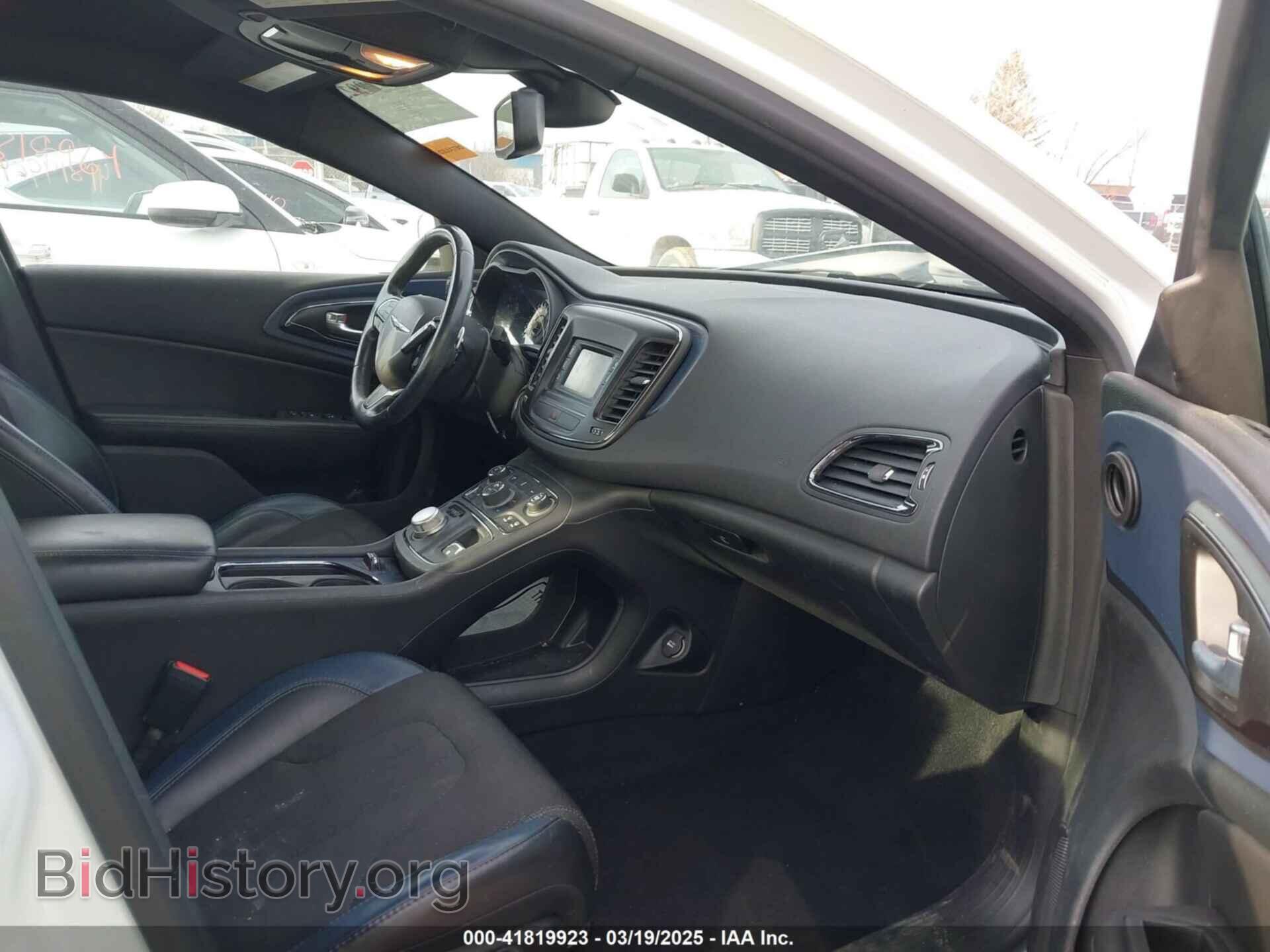 2016 CHRYSLER 200 - VIN: 1C3CCCBB6GN141810 - Фото 5