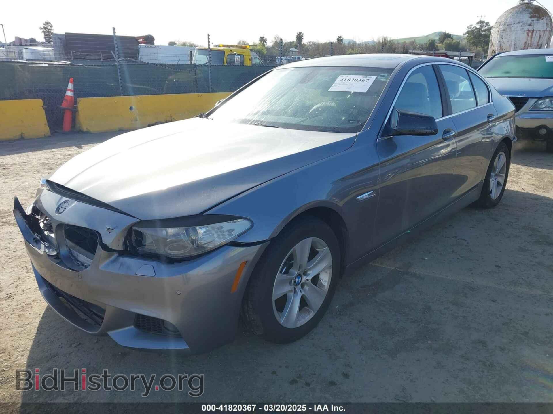 2012 BMW 528I - VIN: WBAXG5C51CDX03955 - Фото 2