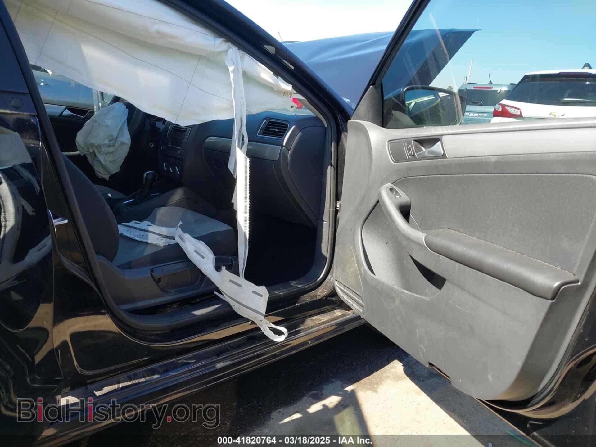 2017 VOLKSWAGEN JETTA - VIN: 3VW2B7AJ3HM366589 - Фото 5