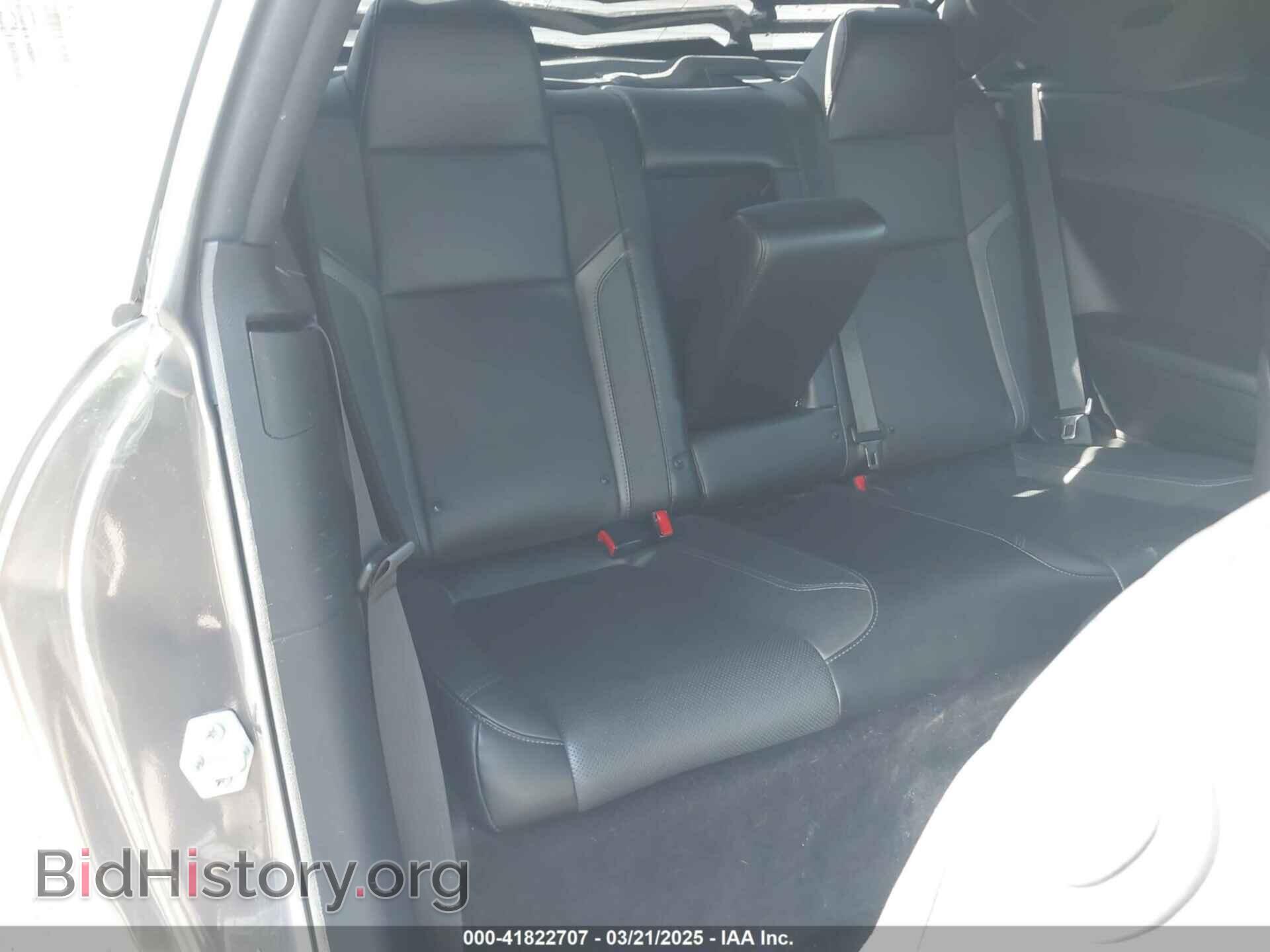 2017 DODGE CHALLENGER - VIN: 2C3CDZAG7HH611706 - Фото 8