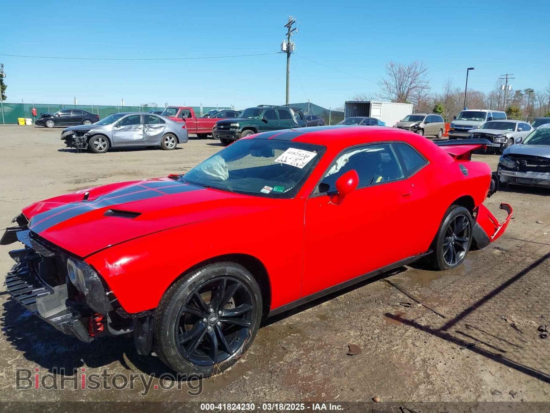 2018 DODGE CHALLENGER - VIN: 2C3CDZAG4JH218879 - Фото 2