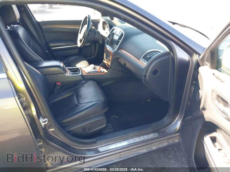 2015 Chrysler 300C (VIN 2C3CCAPG8FH747223) — фото 5 из 16
