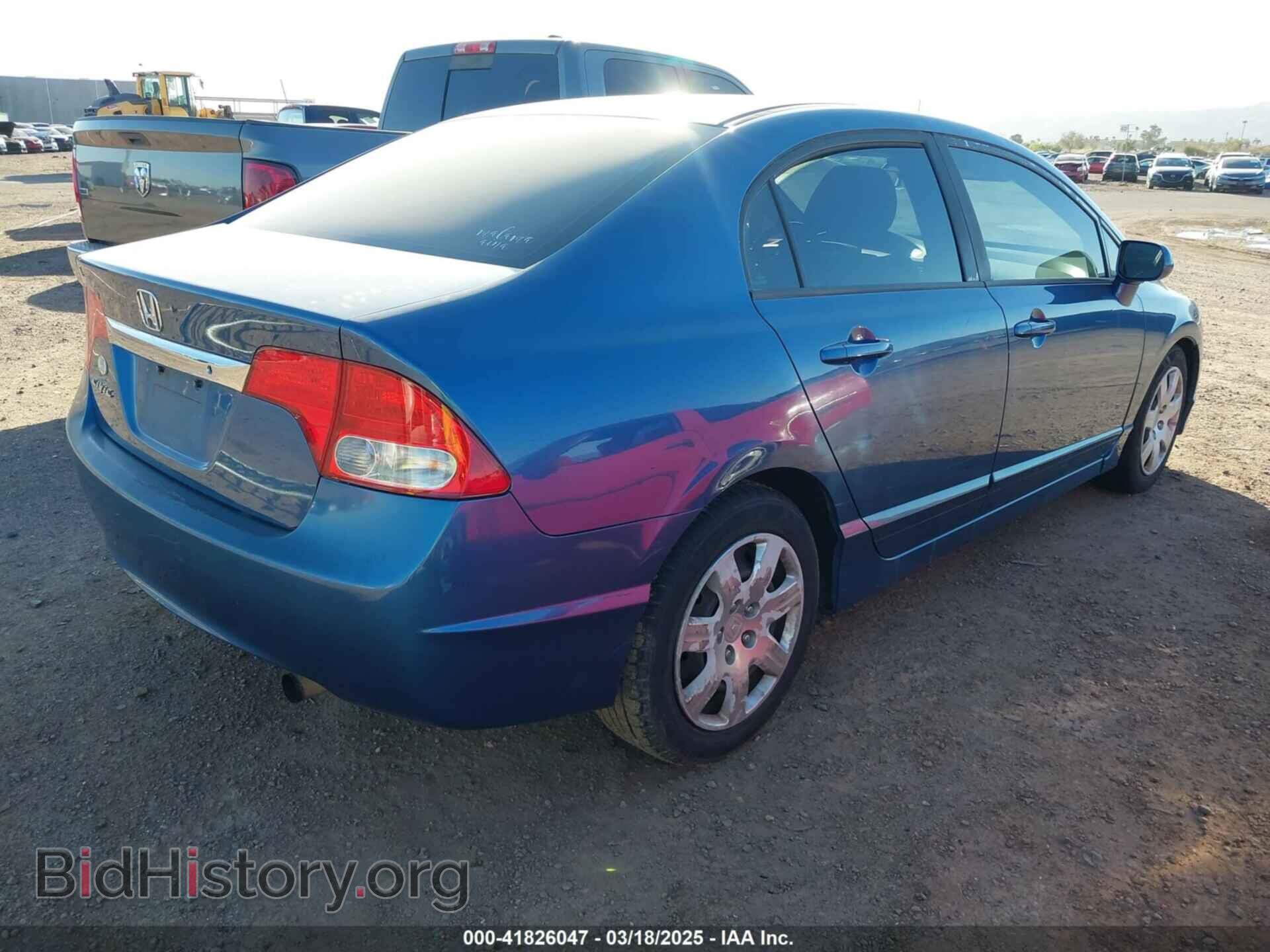 2010 HONDA CIVIC - VIN: 19XFA1F52AE045207 - Фото 4