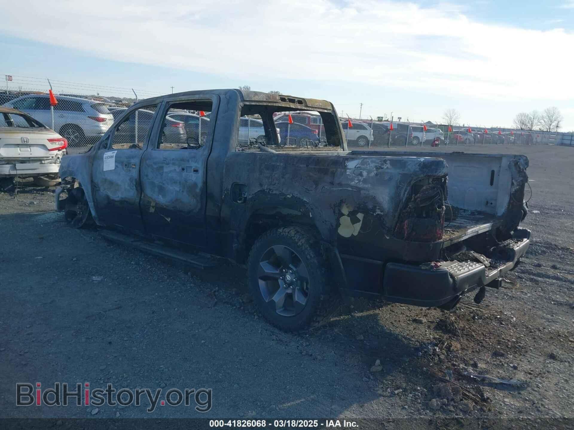 2020 RAM 1500 - VIN: 1C6SRFFT8LN307739 - Фото 3