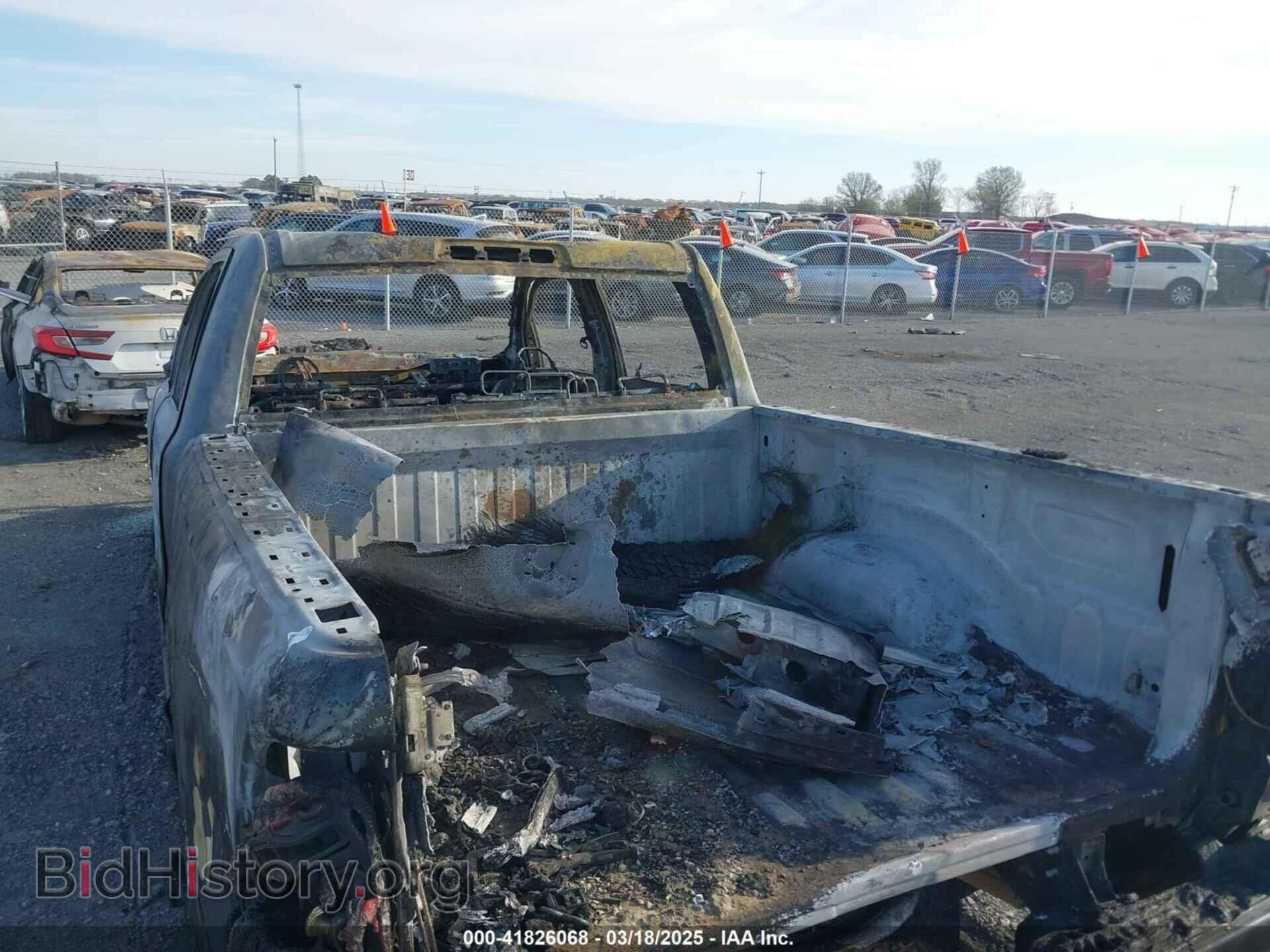 2020 RAM 1500 - VIN: 1C6SRFFT8LN307739 - Фото 6