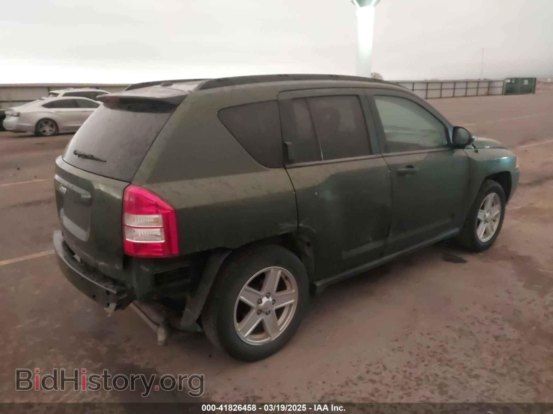 2007 JEEP COMPASS - VIN: 1J8FT47W77D221755 - Фото 4