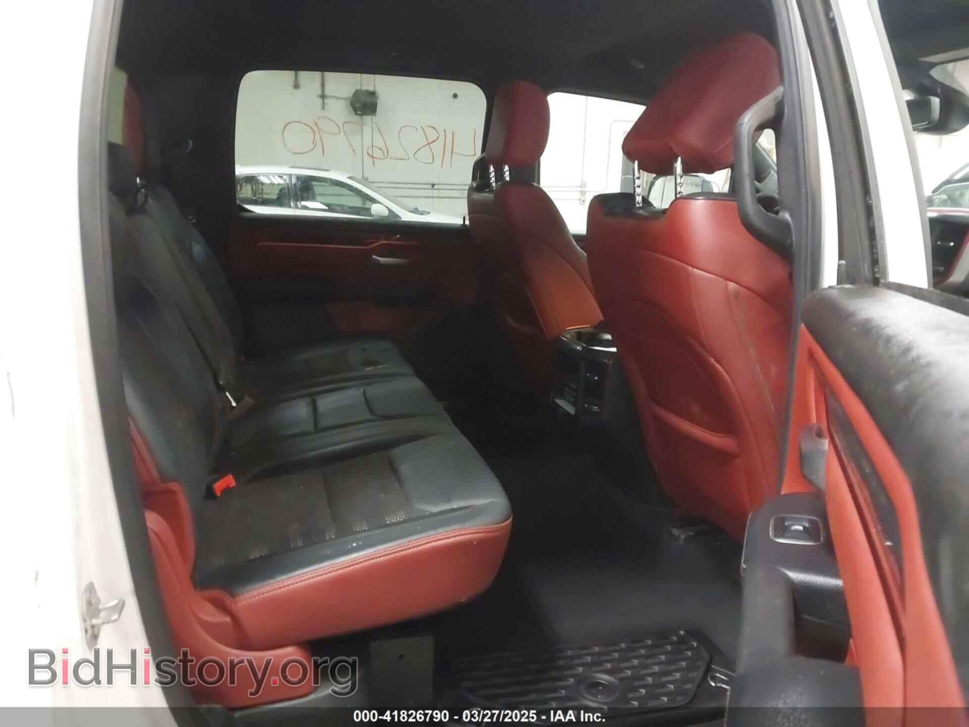 2019 RAM 1500 - VIN: 1C6SRFLT6KN742715 - Фото 8