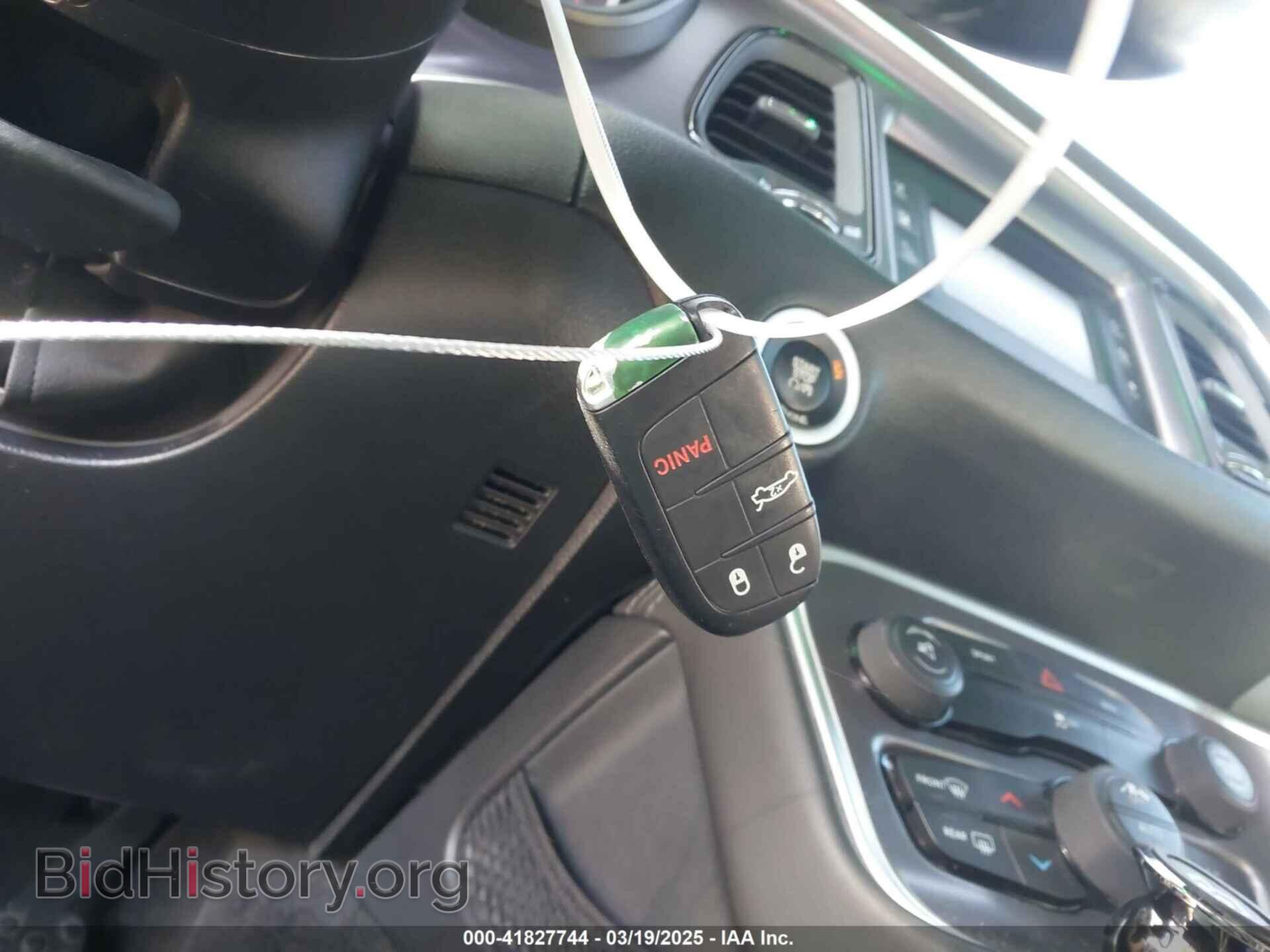 2015 DODGE CHALLENGER - VIN: 2C3CDZAG4FH774603 - Фото 11