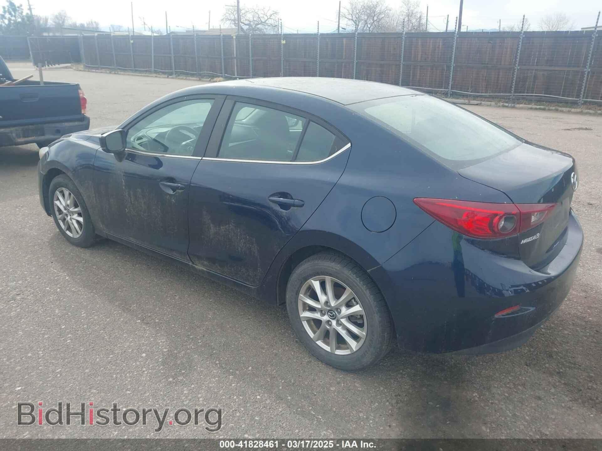 2018 MAZDA MAZDA3 - VIN: 3MZBN1U76JM221282 - Фото 3