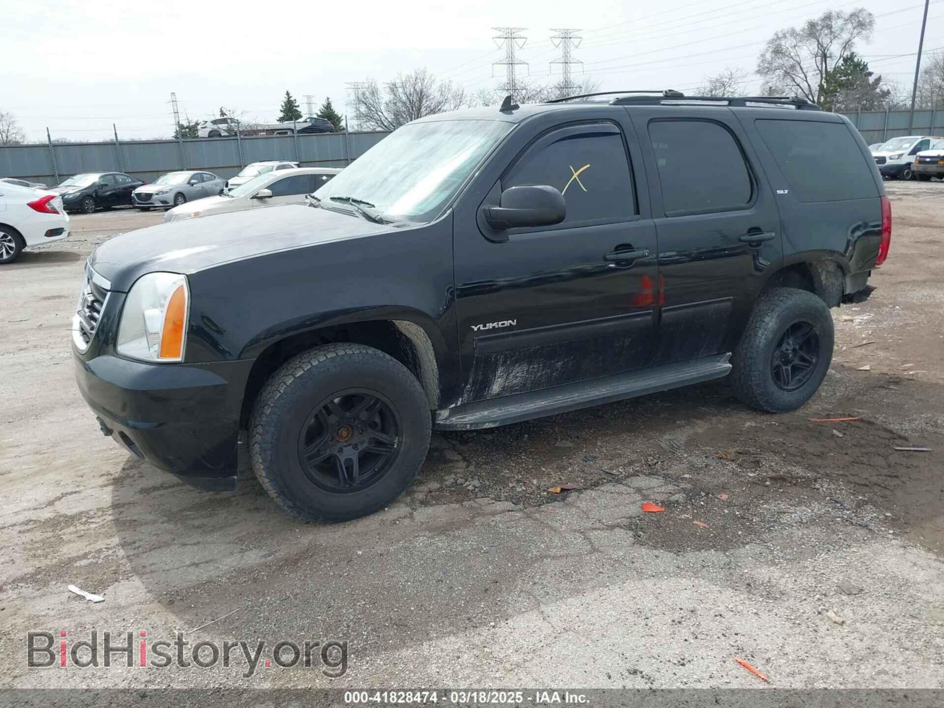 2013 GMC YUKON - VIN: 1GKS2CE01DR135135 - Фото 2