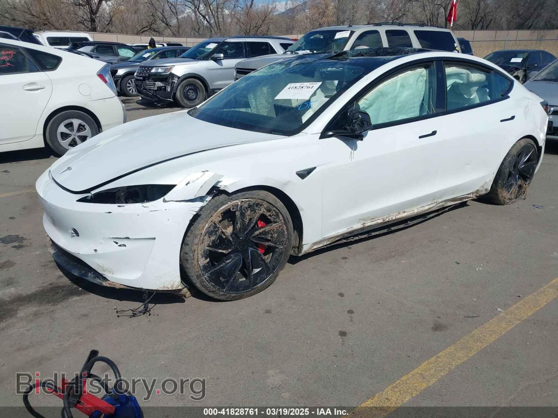 2024 TESLA MODEL 3 - VIN: 5YJ3E1ET0RF793242 - Photo 2