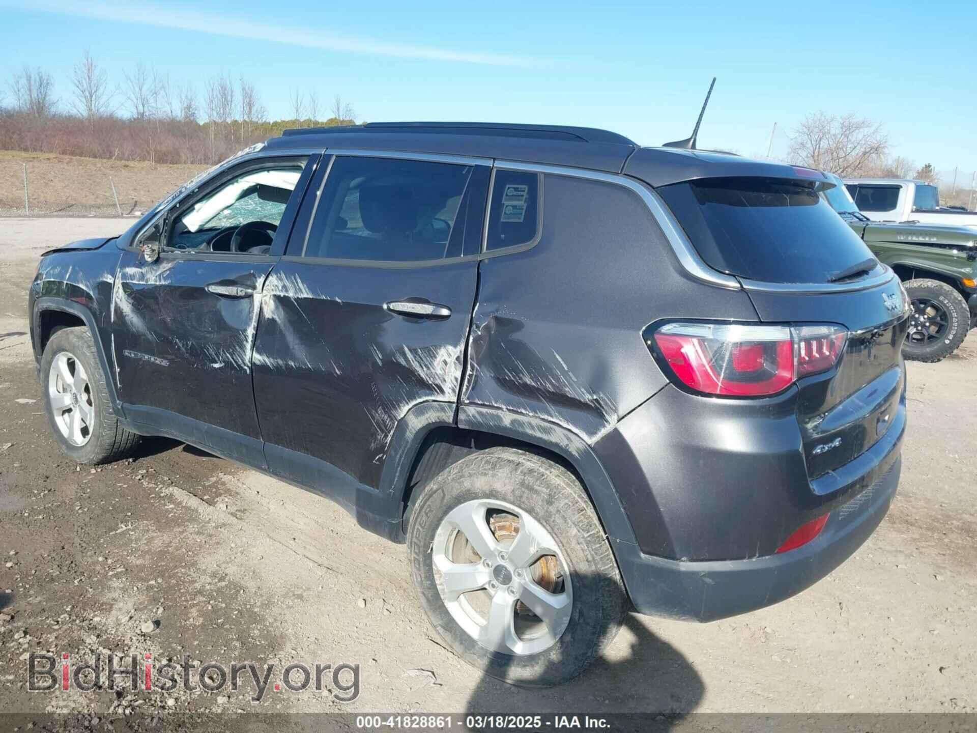 2019 JEEP COMPASS - VIN: 3C4NJDBB2KT760879 - Фото 3