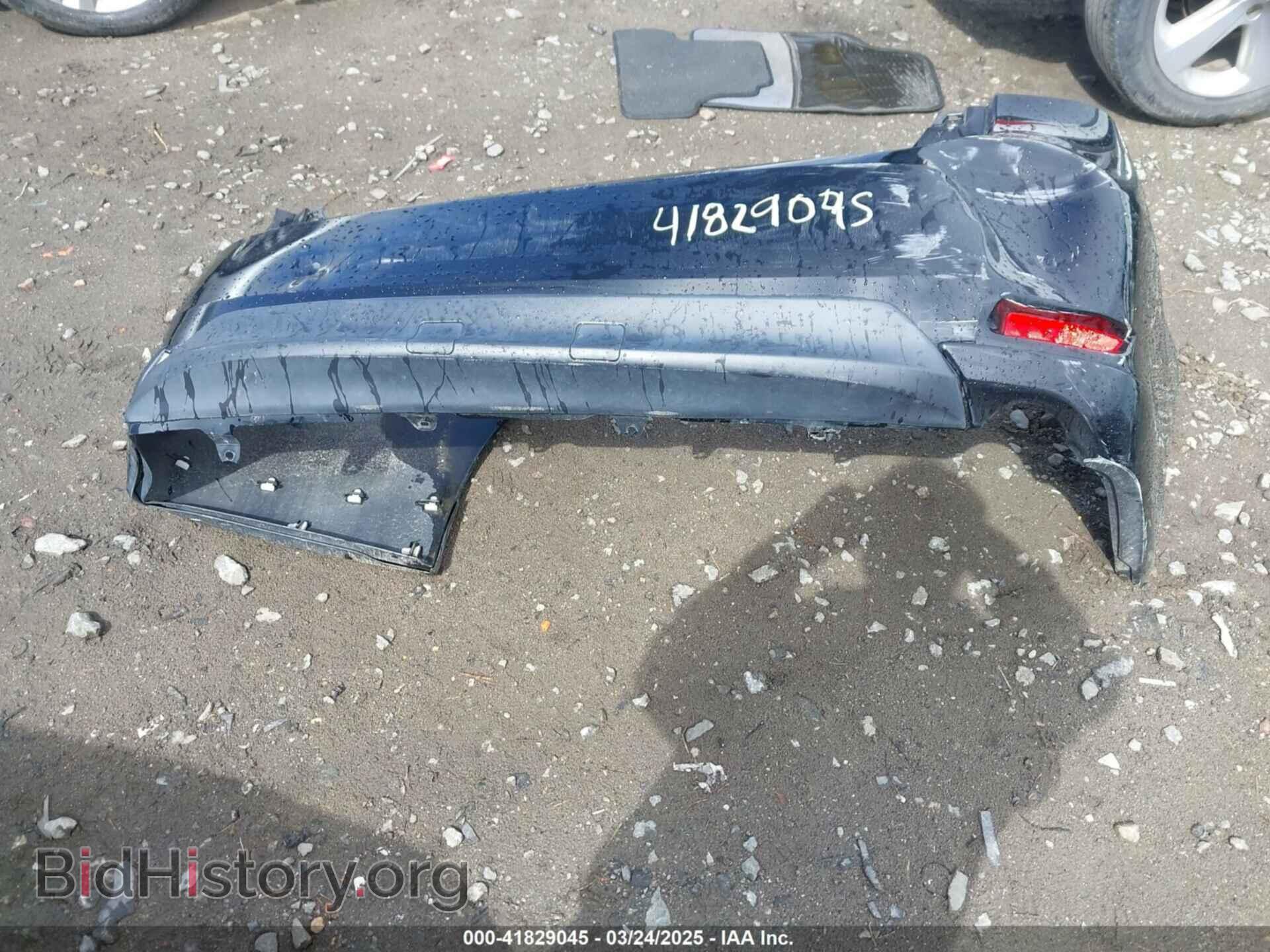 2010 LEXUS HS 250H - VIN: JTHBB1BAXA2011199 - Photo 12
