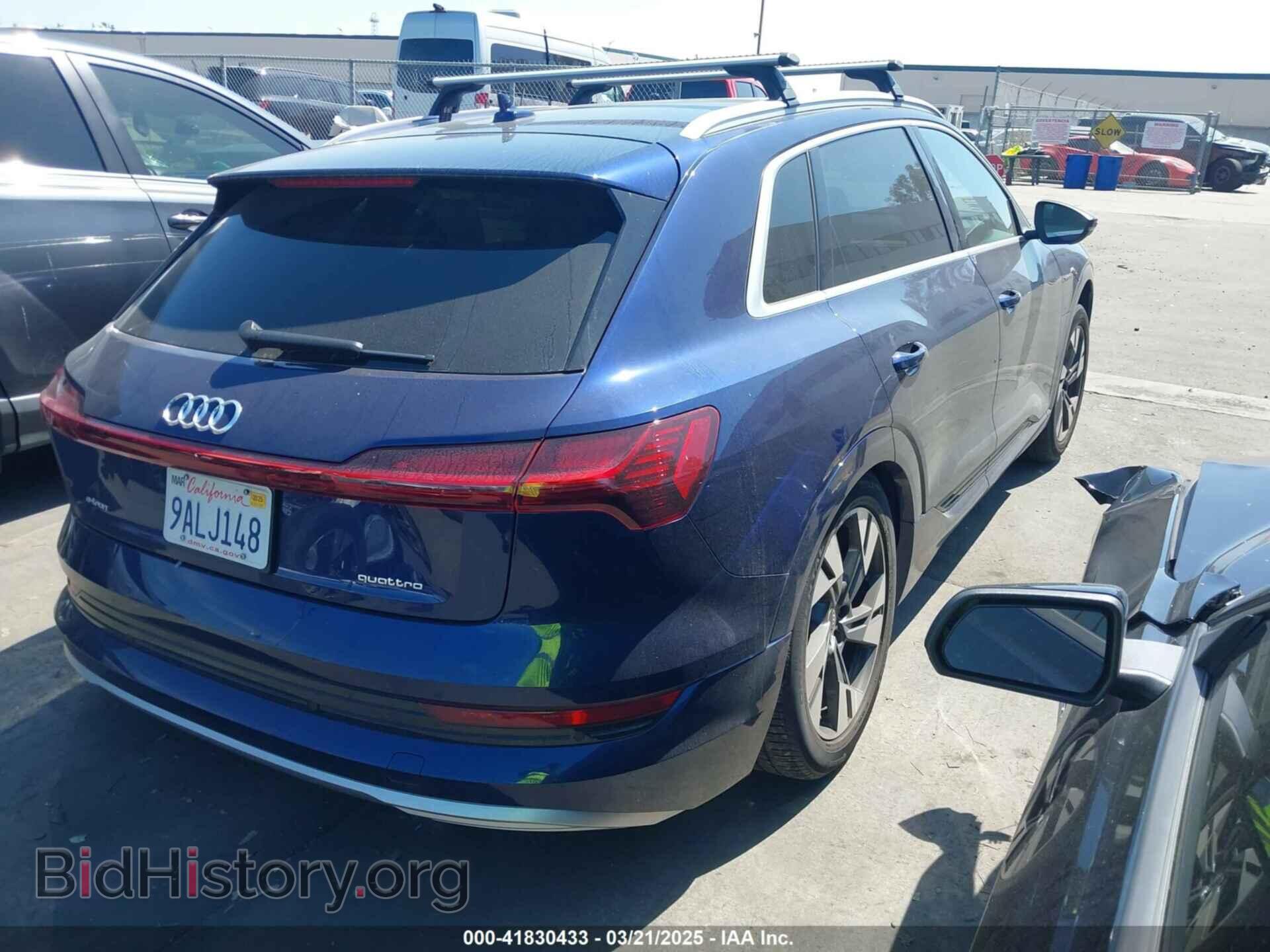 2022 AUDI E-TRON - VIN: WA1AAAGE4NB020119 - Фото 4