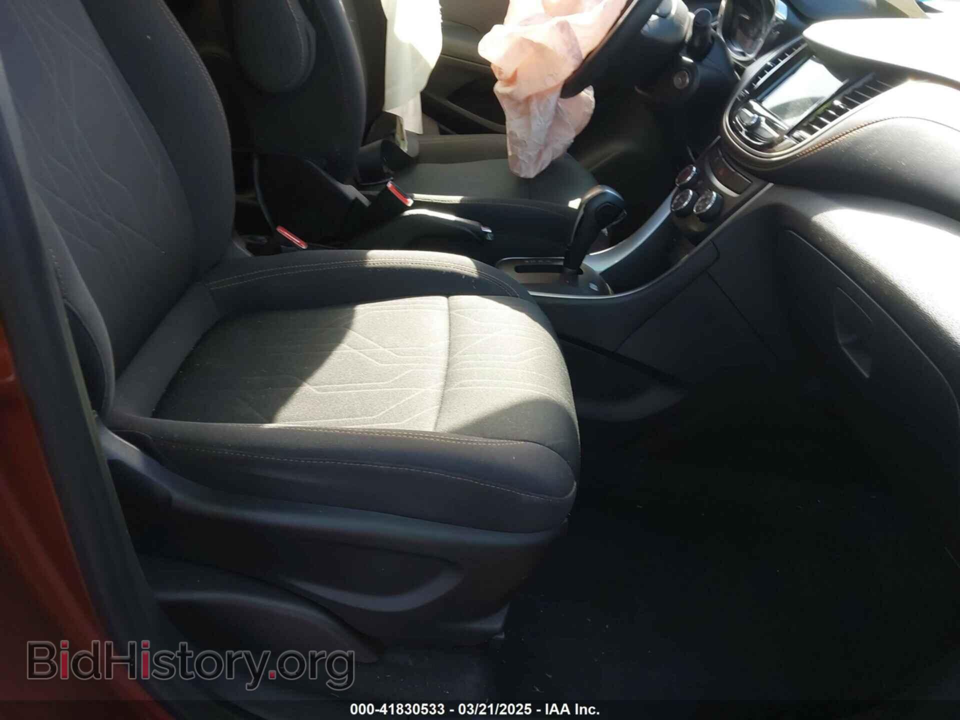2019 CHEVROLET TRAX - VIN: 3GNCJLSB3KL313776 - Photo 5