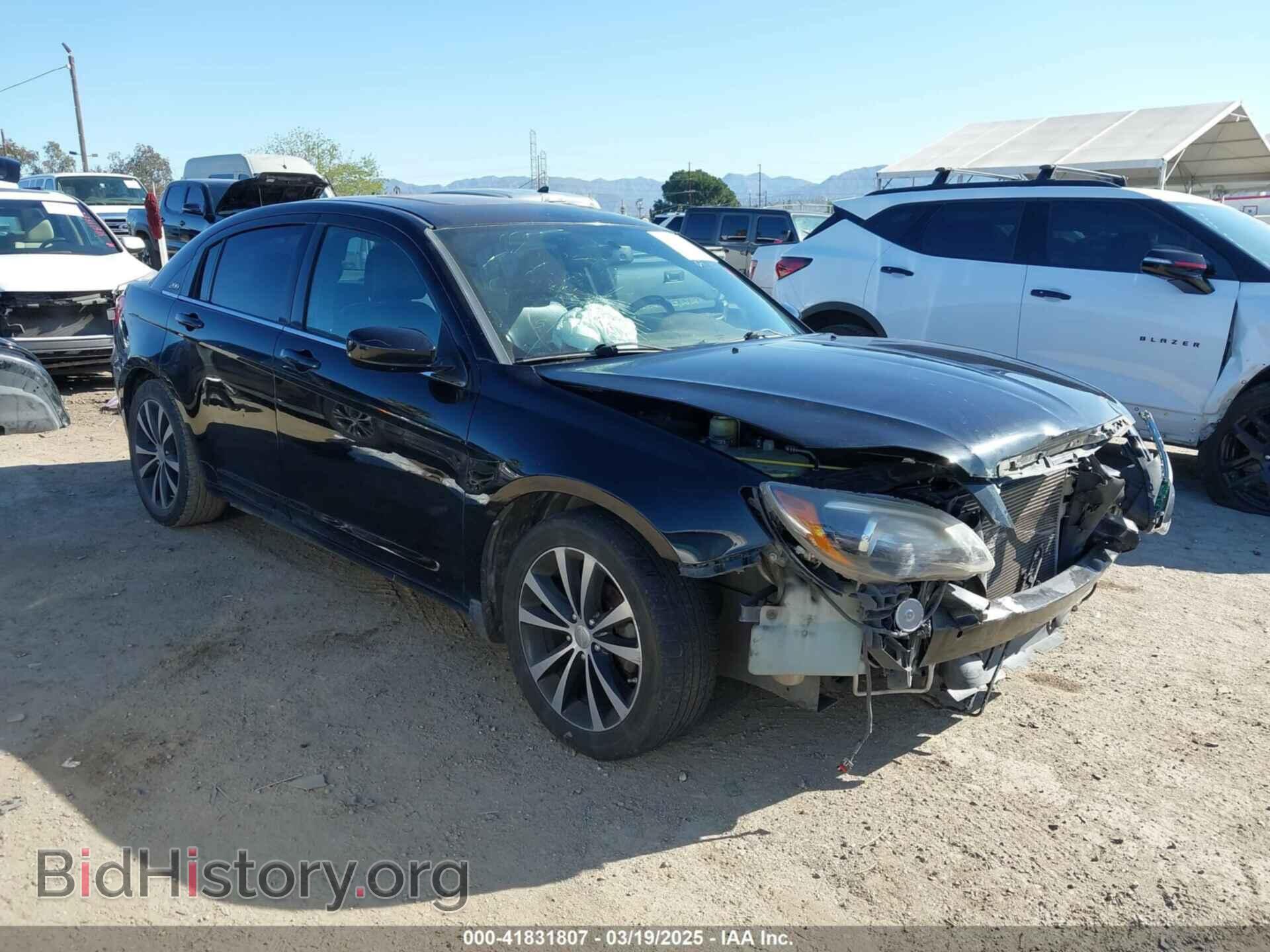 Photo 1C3CCBCG2DN501817 - CHRYSLER 200 2013