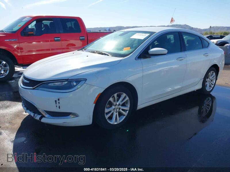 2016 Chrysler 200 (VIN 1C3CCCAB1GN131719) — фото 2 из 16