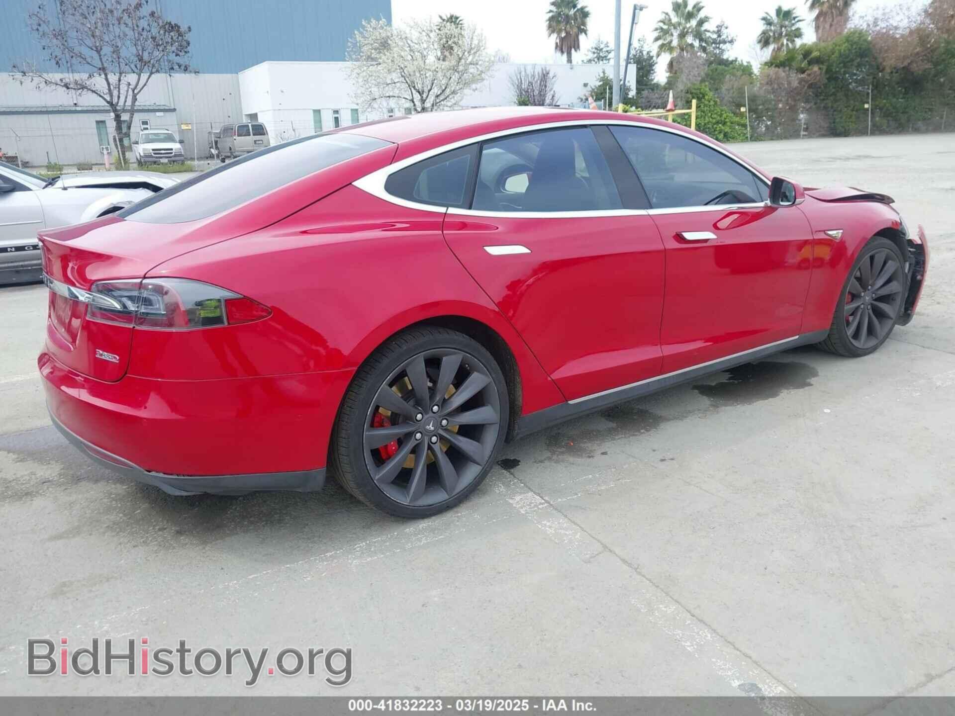 2015 TESLA MODEL S - VIN: 5YJSA1H42FF086599 - Фото 4