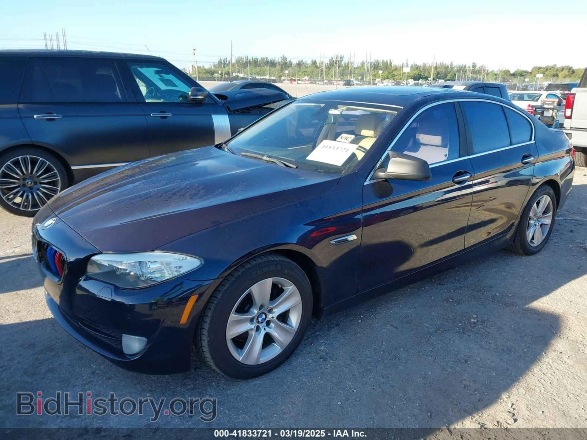2013 BMW 528I - VIN: WBAXG5C58DD234056 - Фото 2
