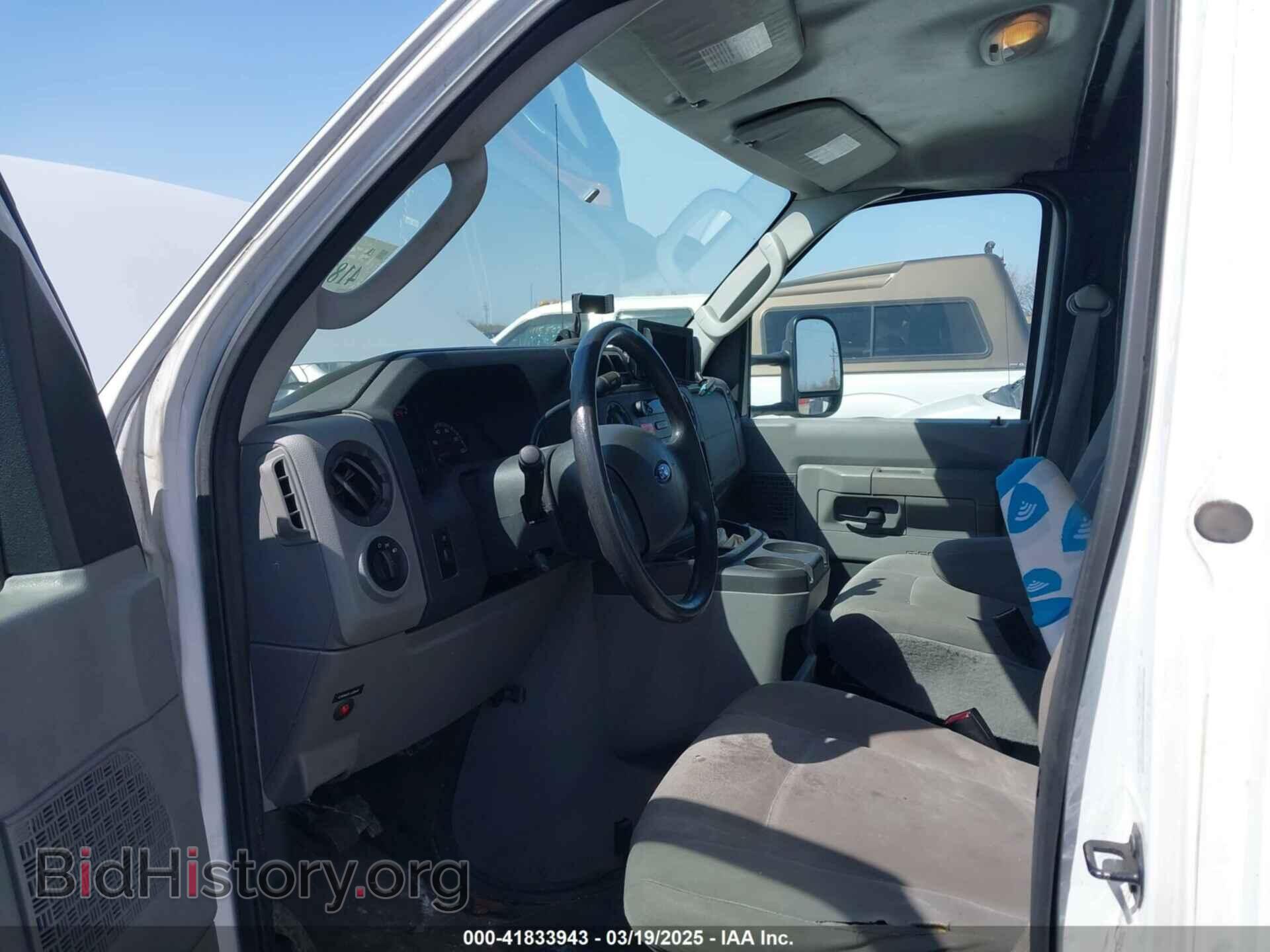 2012 FORD E-450 CUTAWAY - VIN: 1FDXE4FLXCDB03931 - Фото 3