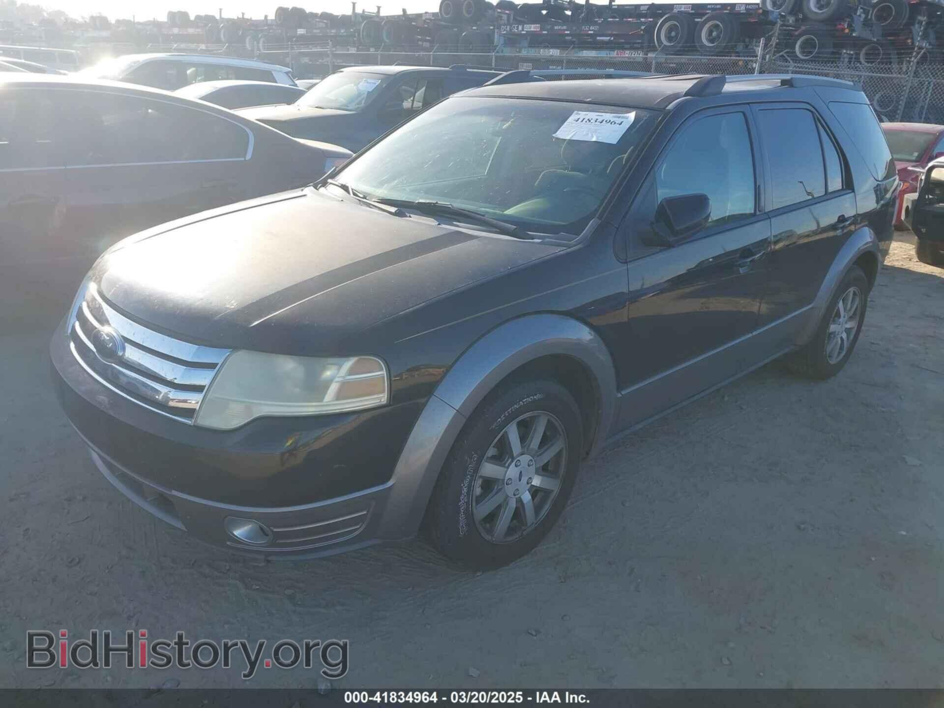 2008 FORD TAURUS X - VIN: 1FMDK02W28GA41502 - Фото 2