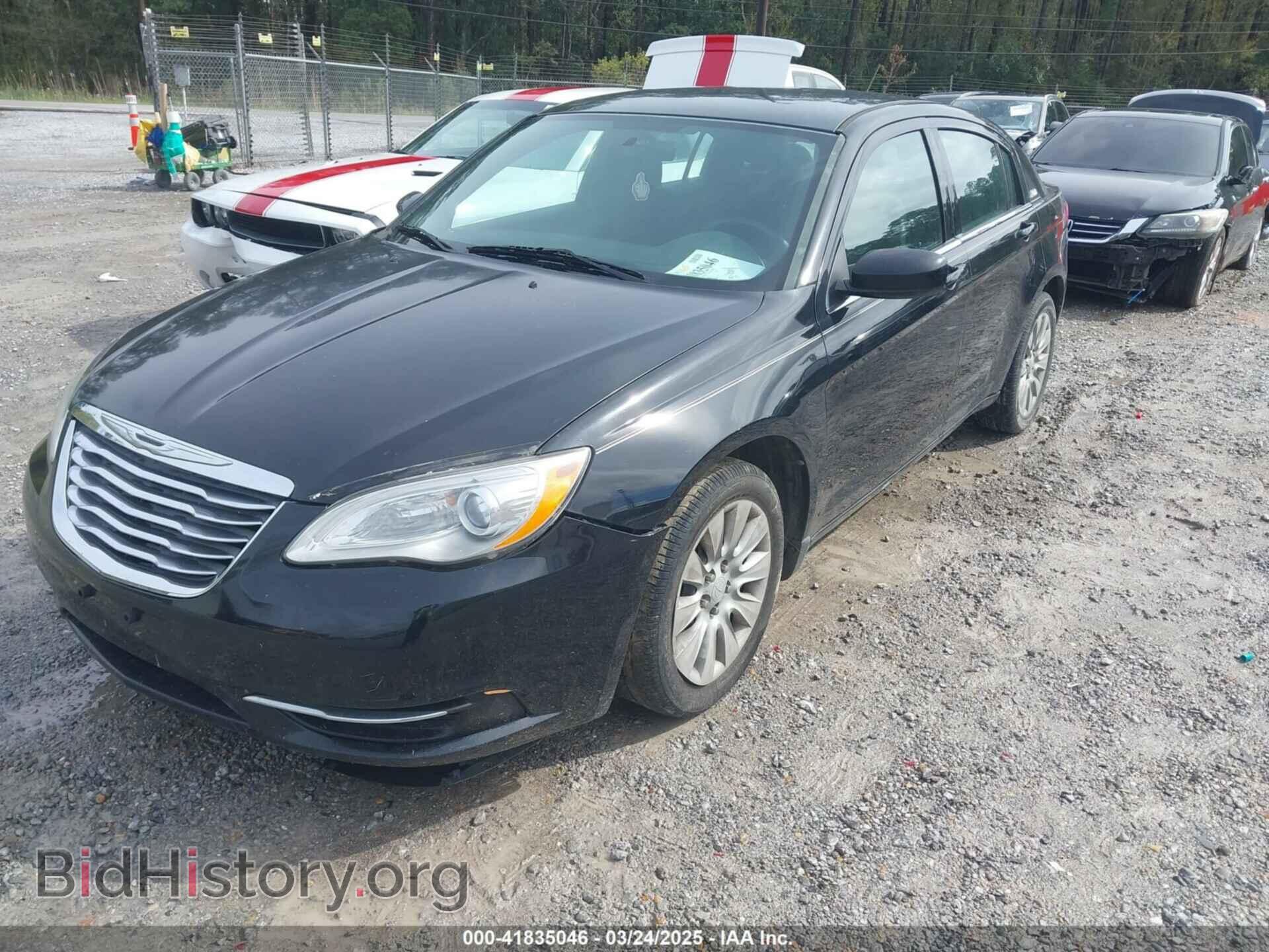 2013 CHRYSLER 200 - VIN: 1C3CCBAB7DN735376 - Photo 2