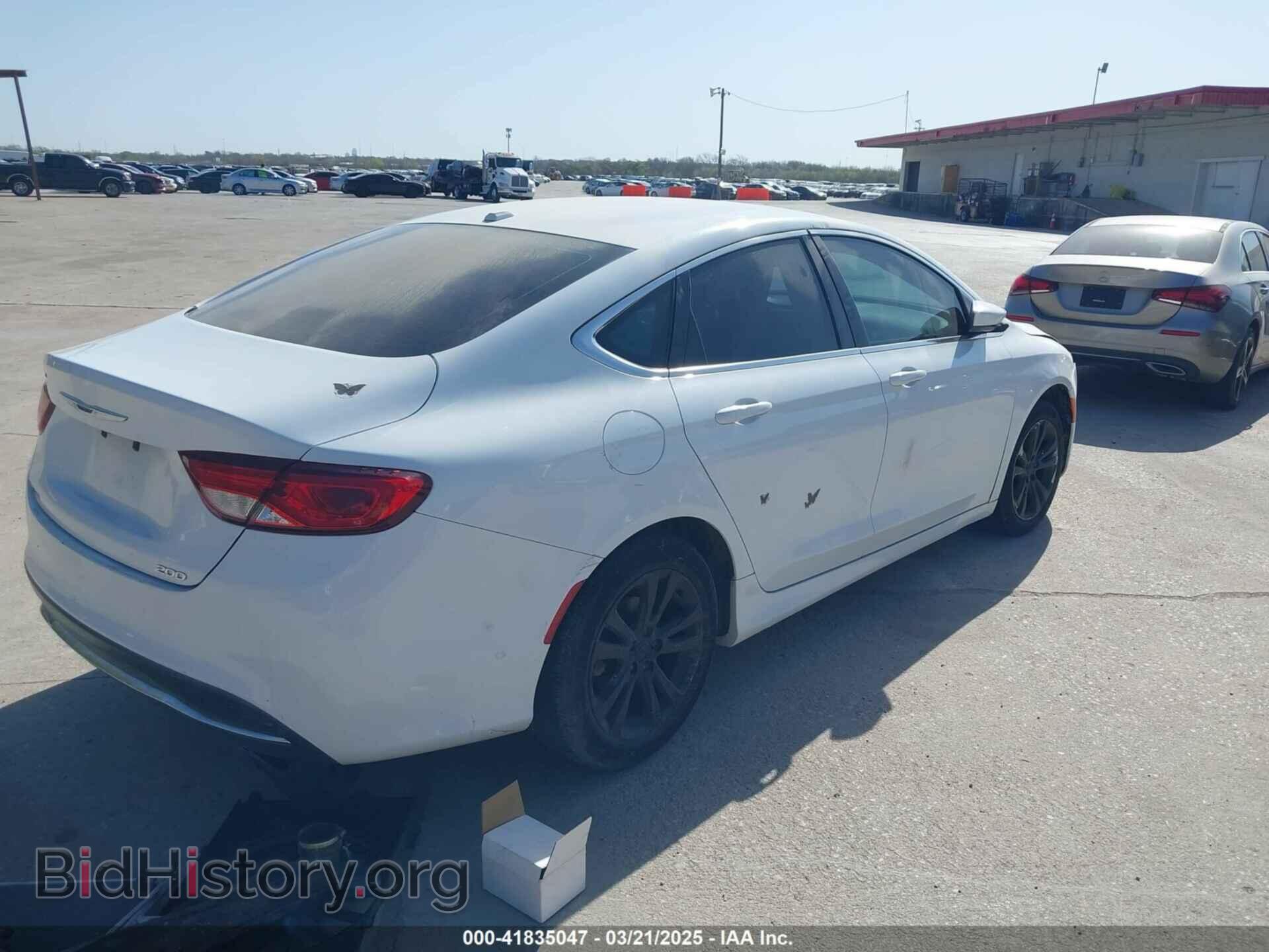 2015 CHRYSLER 200 - VIN: 1C3CCCAB7FN675172 - Фото 4
