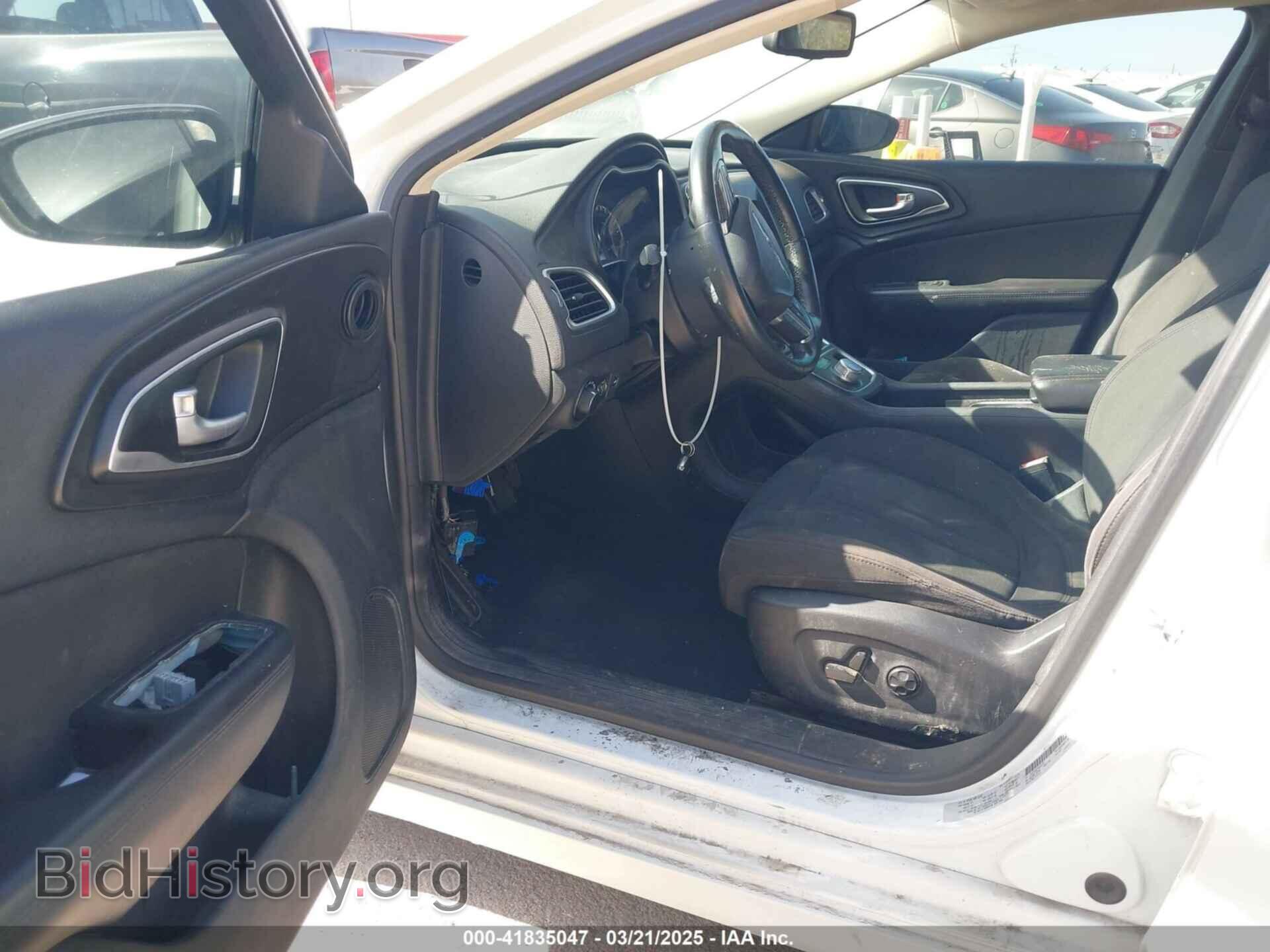 2015 CHRYSLER 200 - VIN: 1C3CCCAB7FN675172 - Фото 5