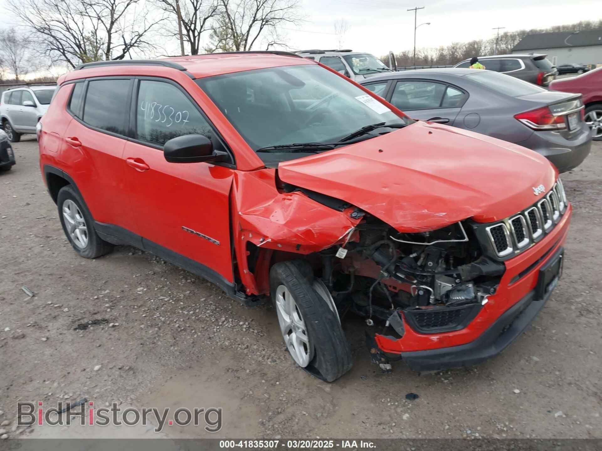 Photo 3C4NJDAB0JT423823 - JEEP COMPASS 2018