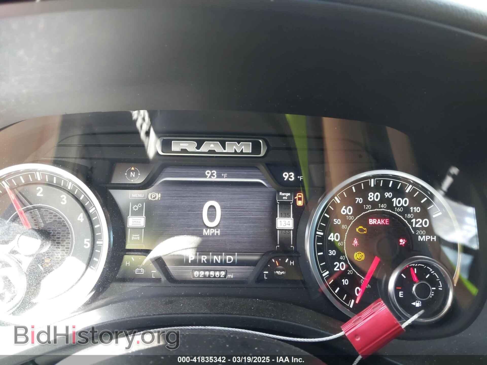 2024 RAM 1500 - VIN: 1C6SRFFT0RN150670 - Фото 7