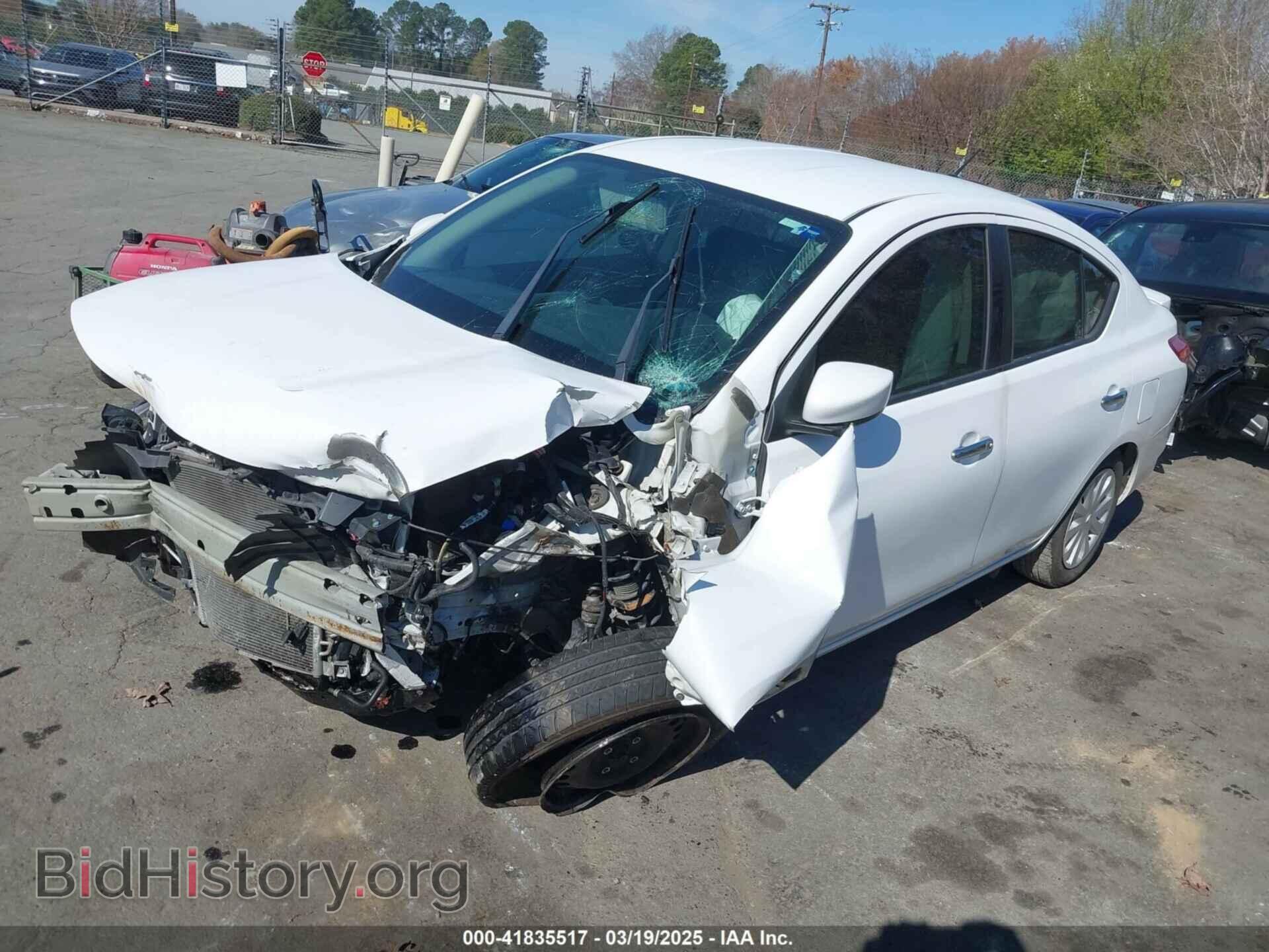 2019 NISSAN VERSA - VIN: 3N1CN7AP1KL831308 - Фото 2