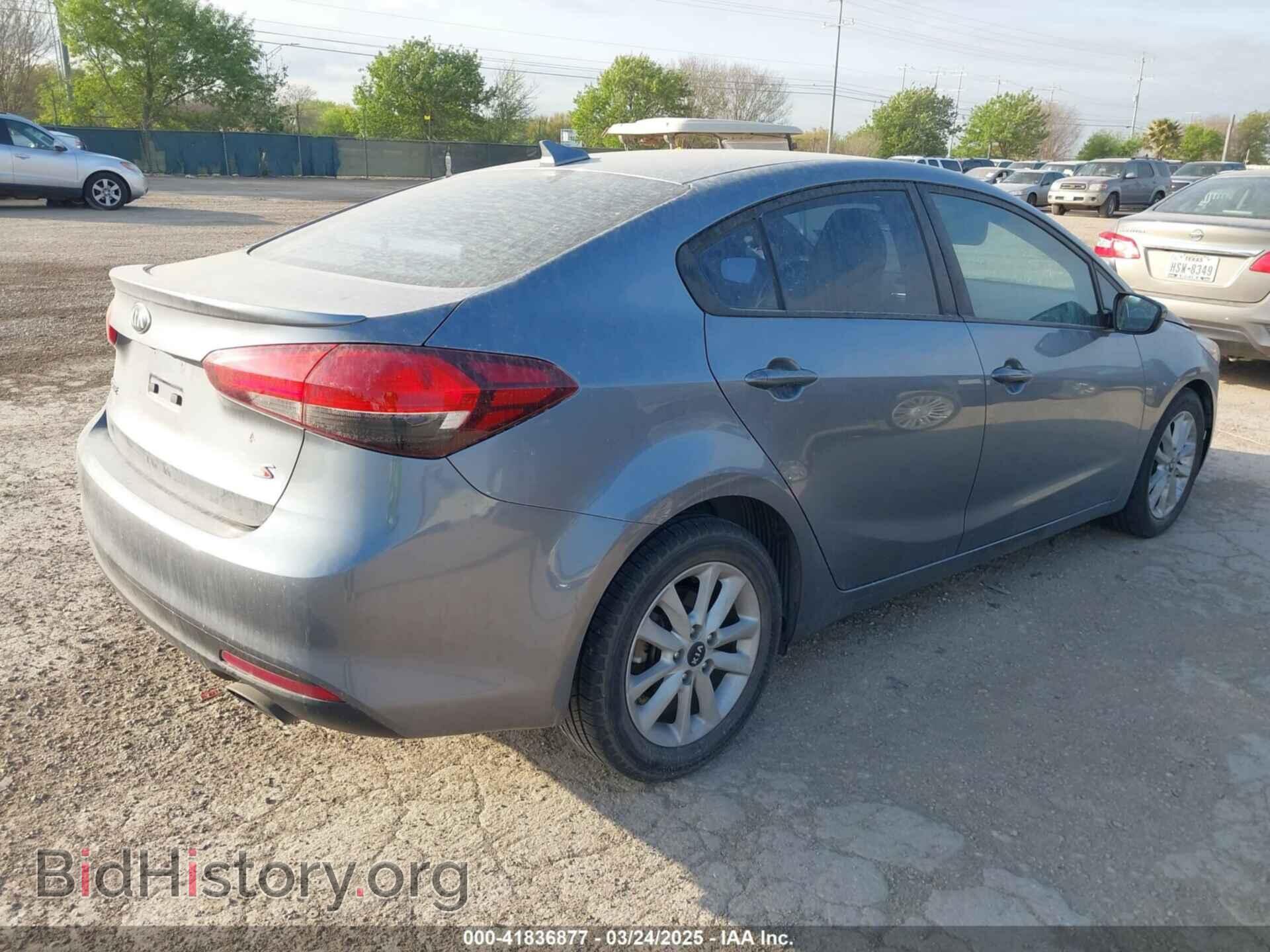 2017 KIA FORTE - VIN: 3KPFL4A74HE104627 - Фото 4