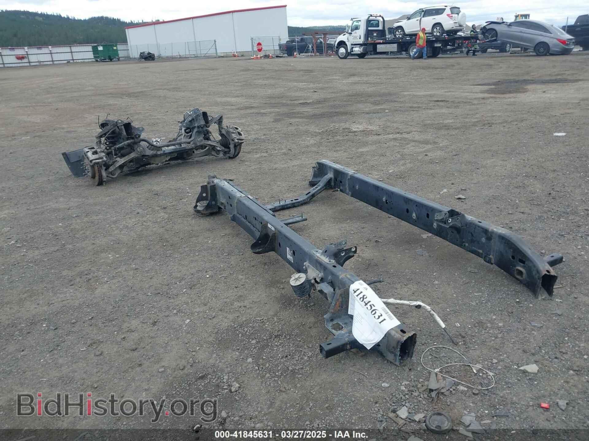 2020 RAM 1500 - VIN: 1C6SRFLTXLN360916 - Фото 3
