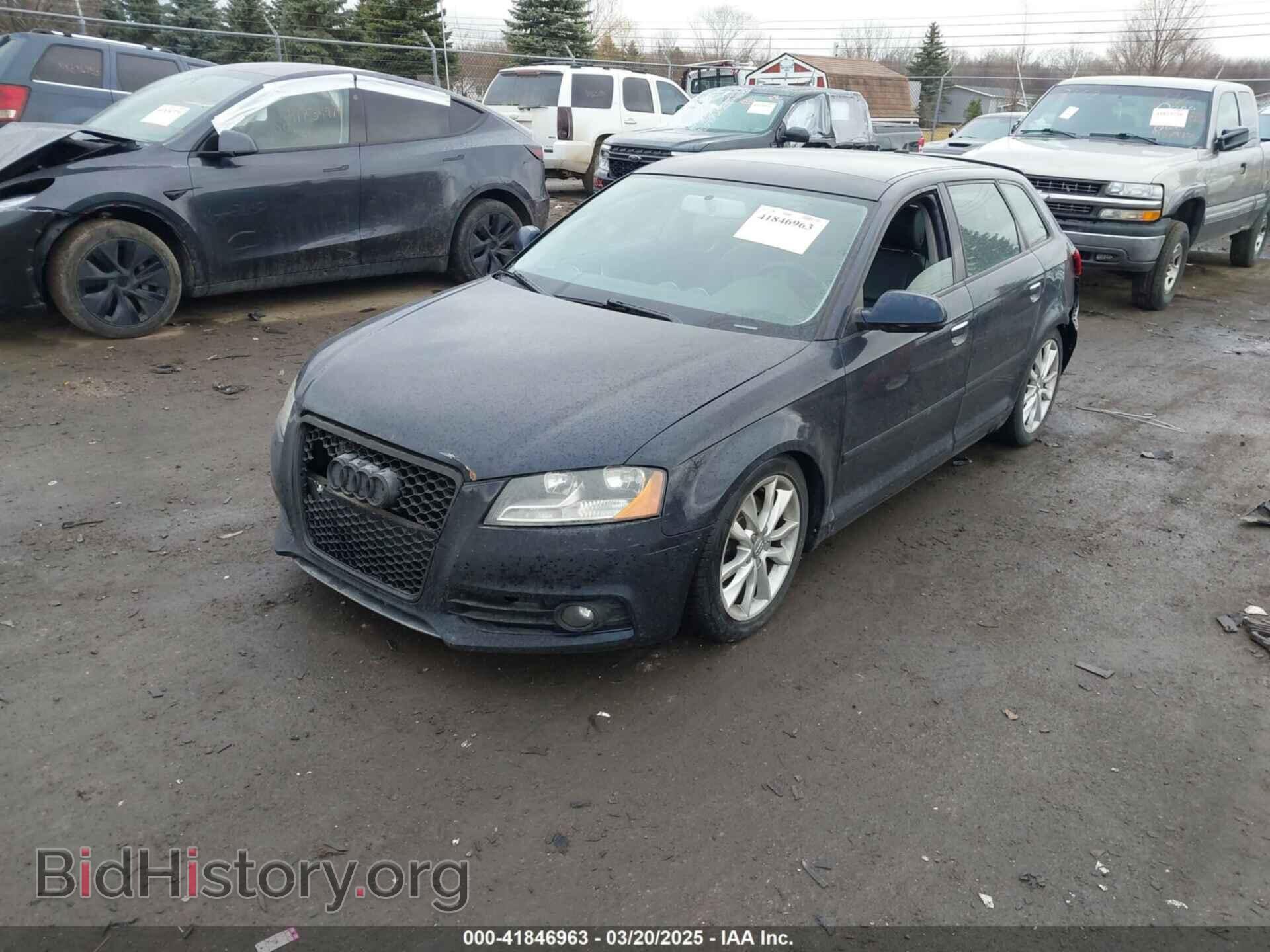 2013 AUDI A3 - VIN: WAUBEAFM1DA006333 - Фото 2