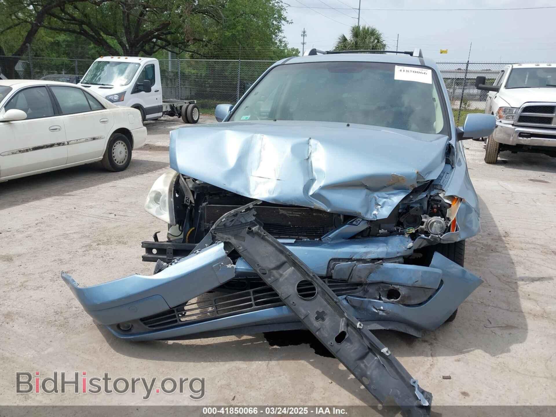 2007 HYUNDAI ENTOURAGE - VIN: KNDMC233176010747 - Фото 6
