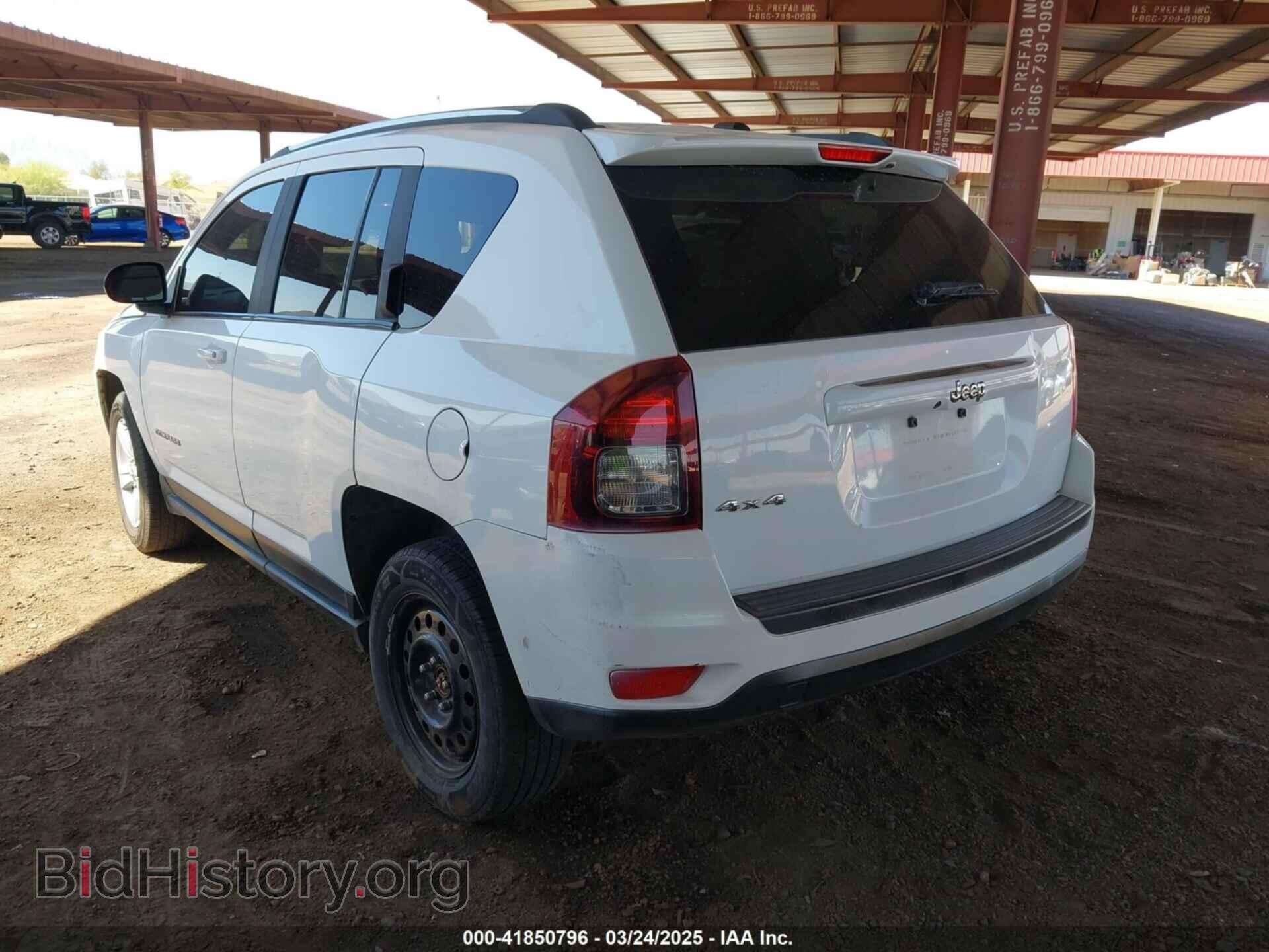 2014 JEEP COMPASS - VIN: 1C4NJDBB3ED622357 - Фото 3
