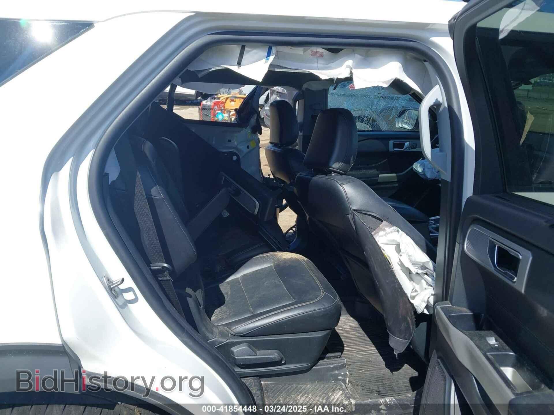 2021 FORD EXPLORER - VIN: 1FMSK8FH4MGC19695 - Photo 8