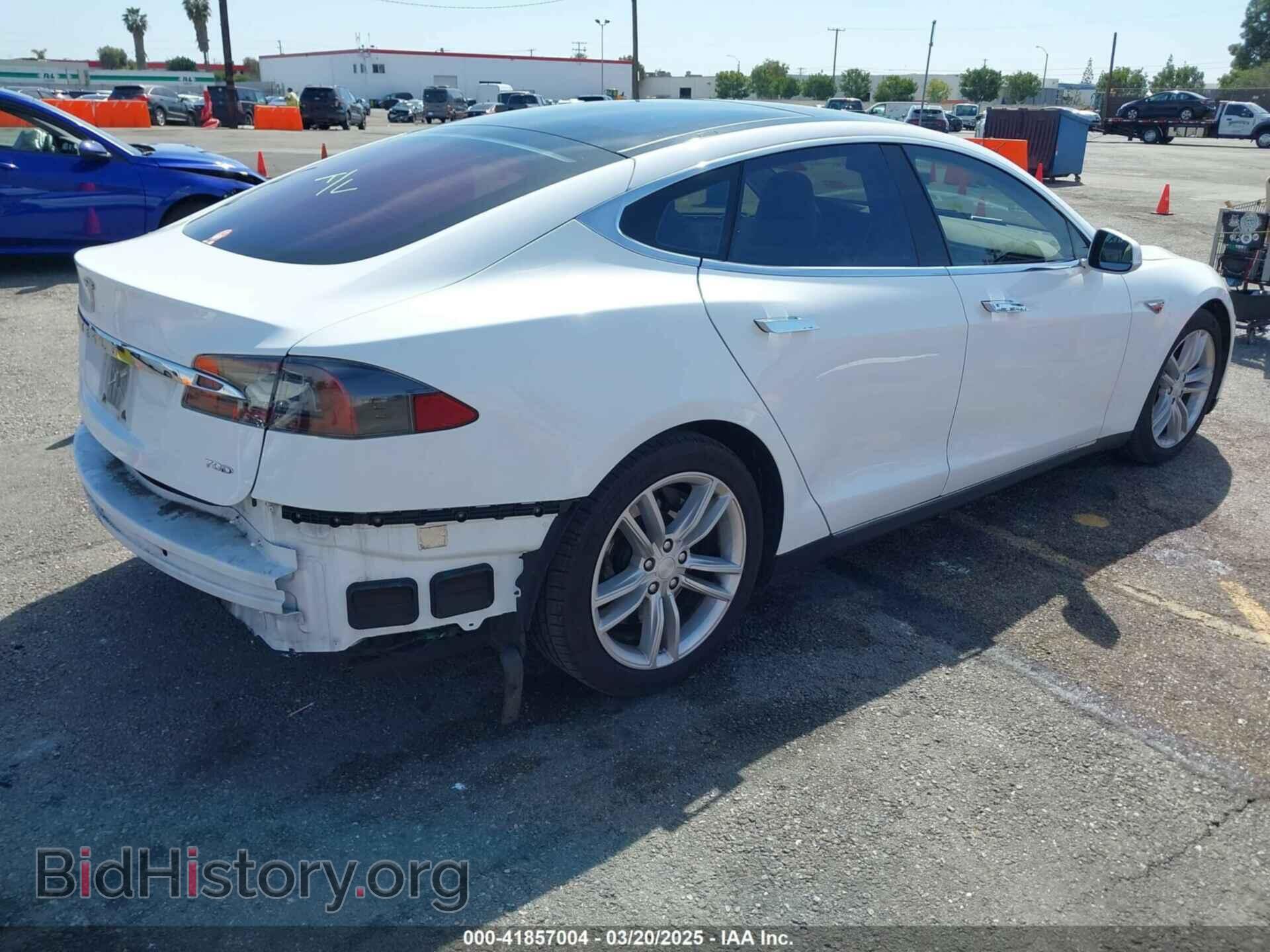 2015 TESLA MODEL S - VIN: 5YJSA1E22FF114484 - Photo 4
