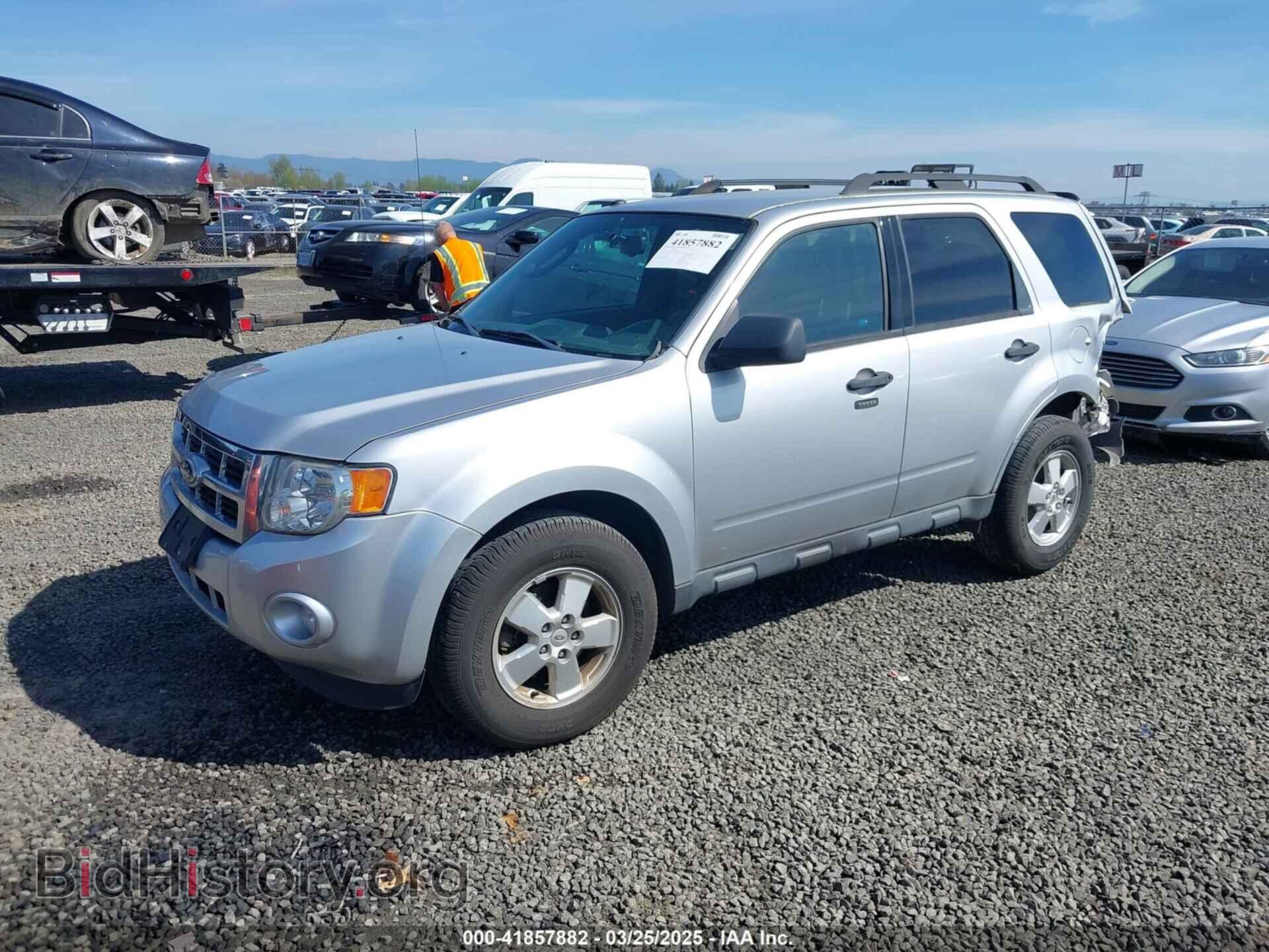 2010 FORD ESCAPE - VIN: 1FMCU9D70AKD46774 - Фото 2