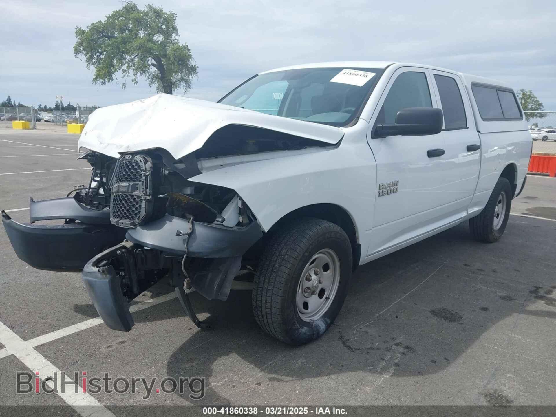 2018 RAM 1500 - VIN: 1C6RR6FG9JS261922 - Фото 2