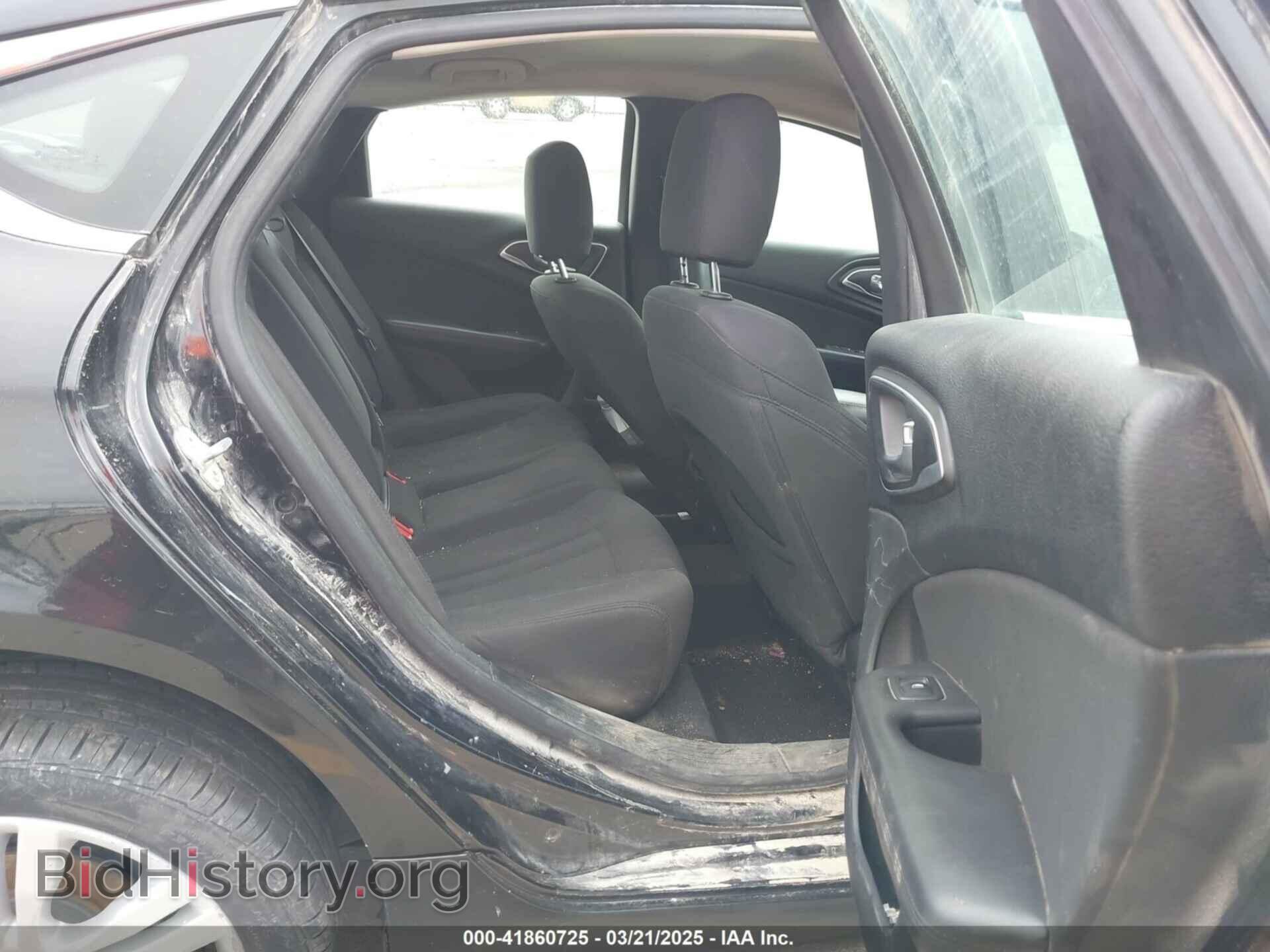 2015 CHRYSLER 200 - VIN: 1C3CCCAB5FN546251 - Фото 8